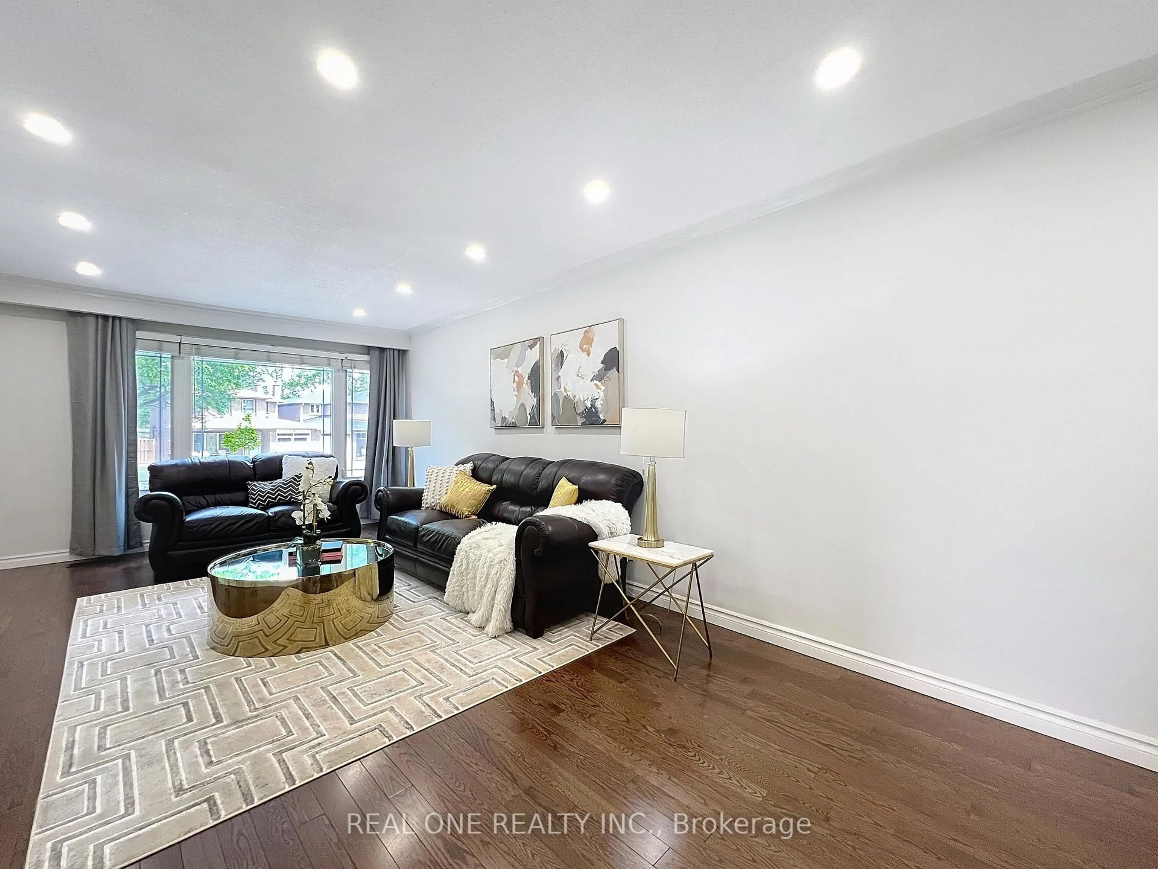 Living room with furniture, wood/laminate floor for 2 James Gray Dr, Toronto Ontario M2H 1N9