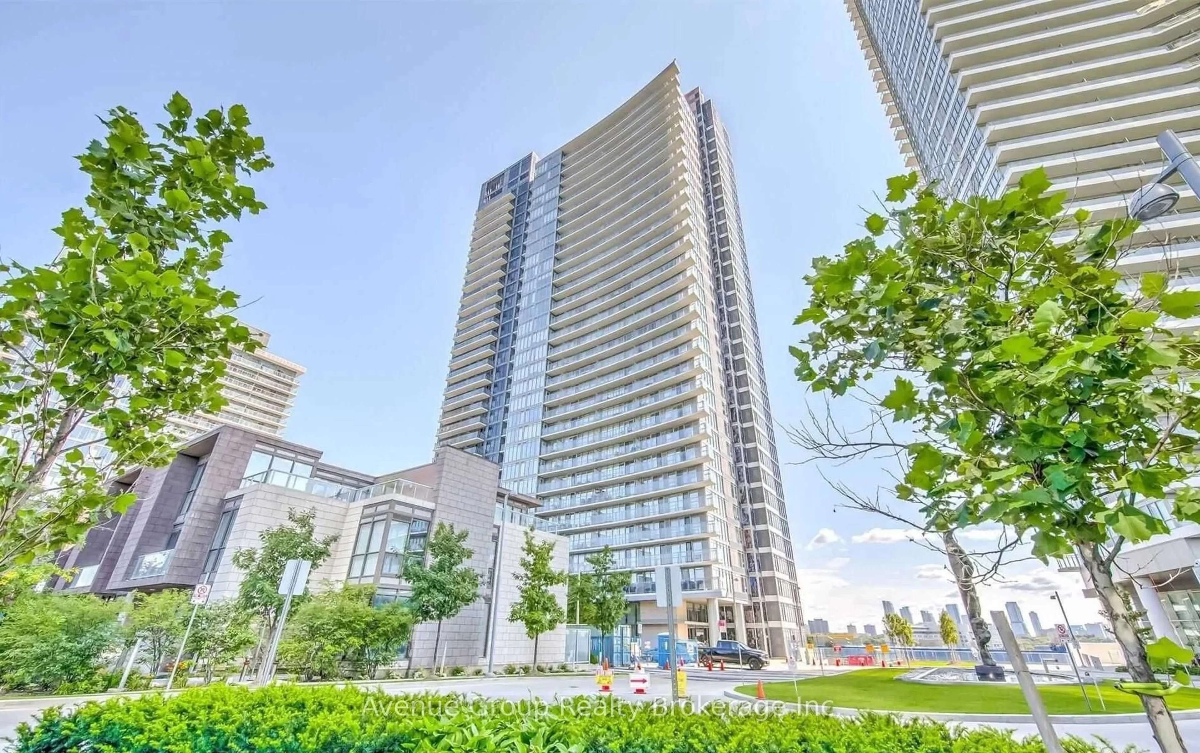 Indoor foyer for 121 MCMAHON Dr #2917, Toronto Ontario M2K 0C1