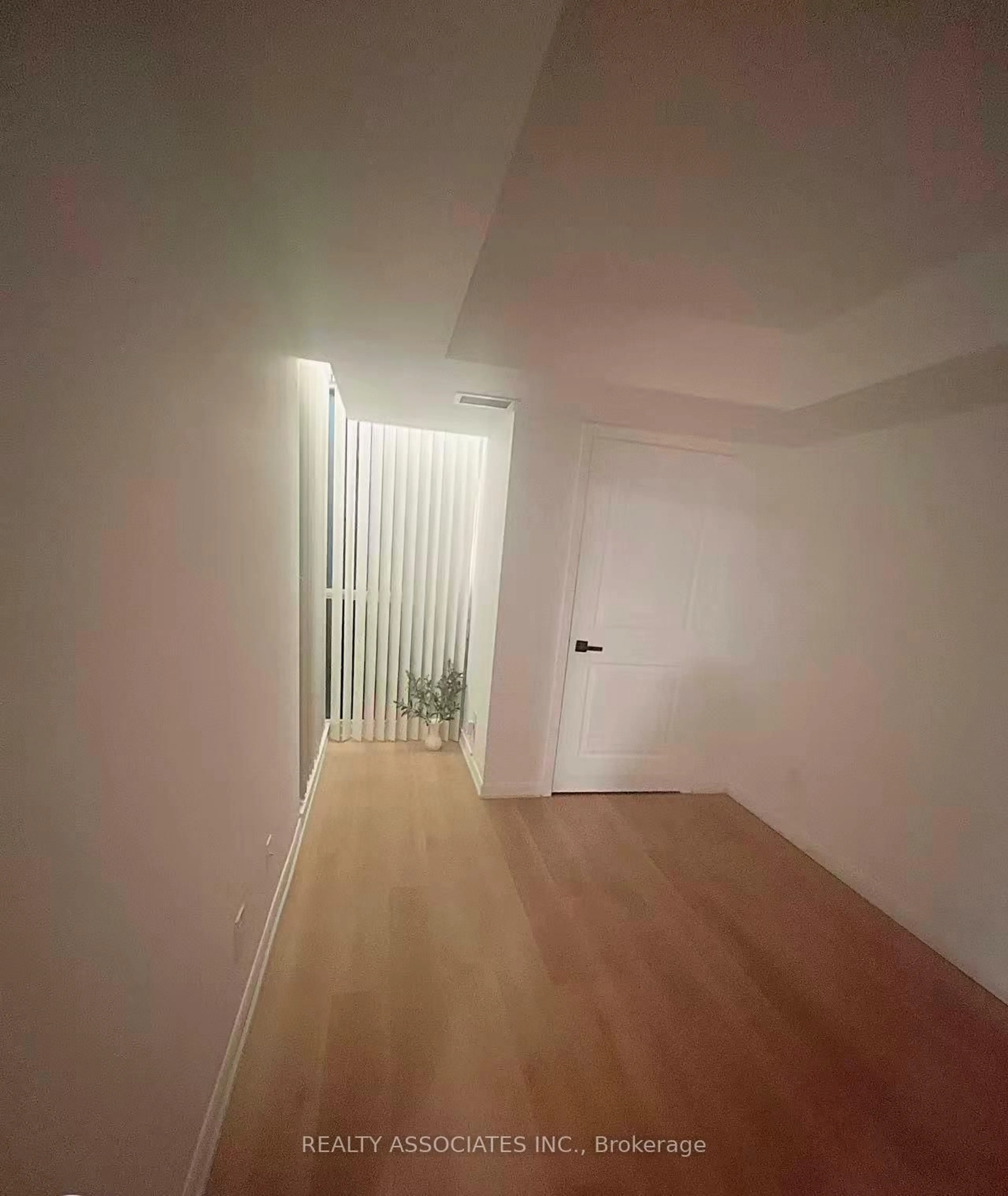 A pic of a room for 4978 Yonge St #1008, Toronto Ontario M2N 5N7