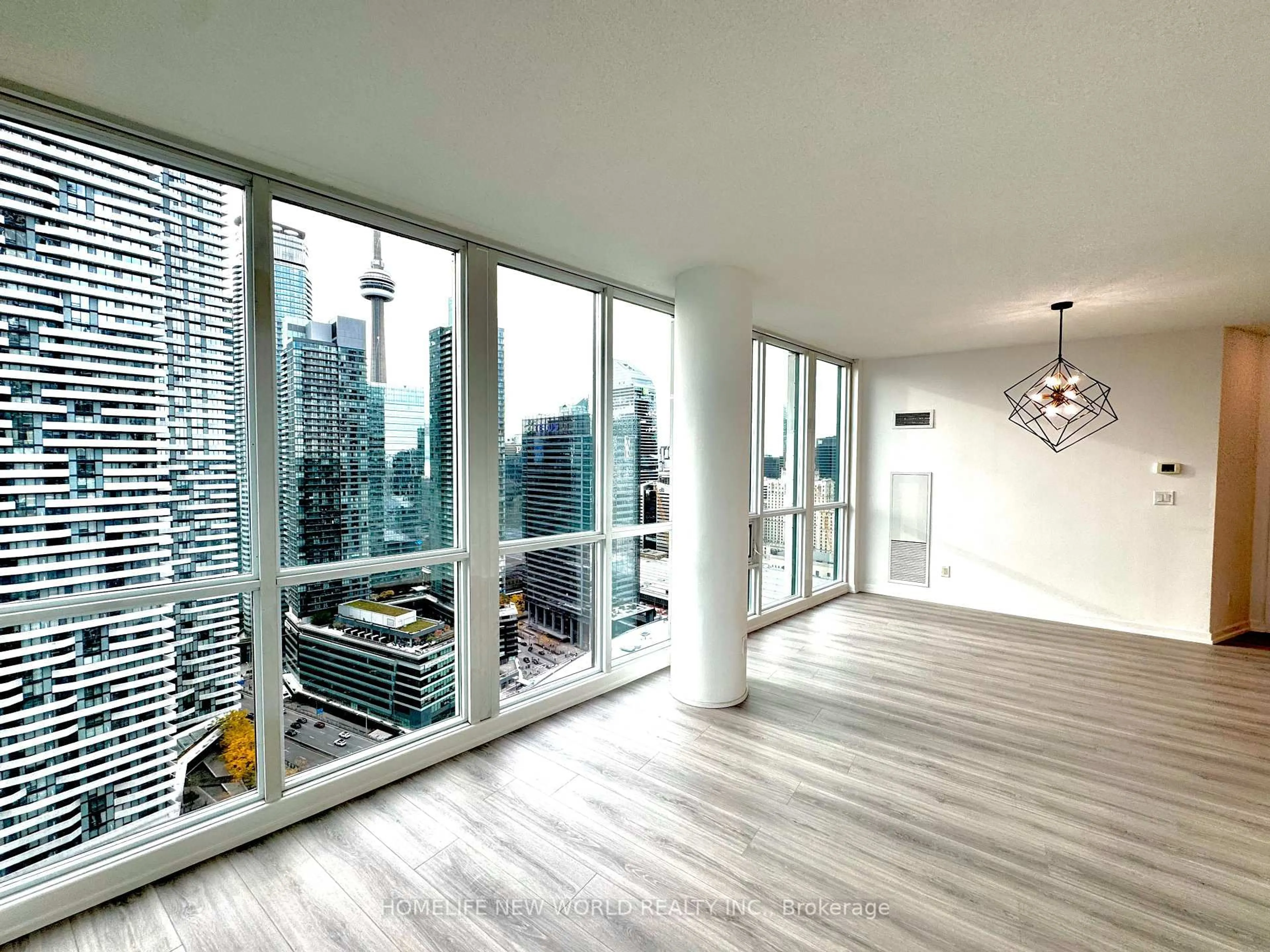 A pic of a room for 33 BAY St #3812, Toronto Ontario M5J 2Z3