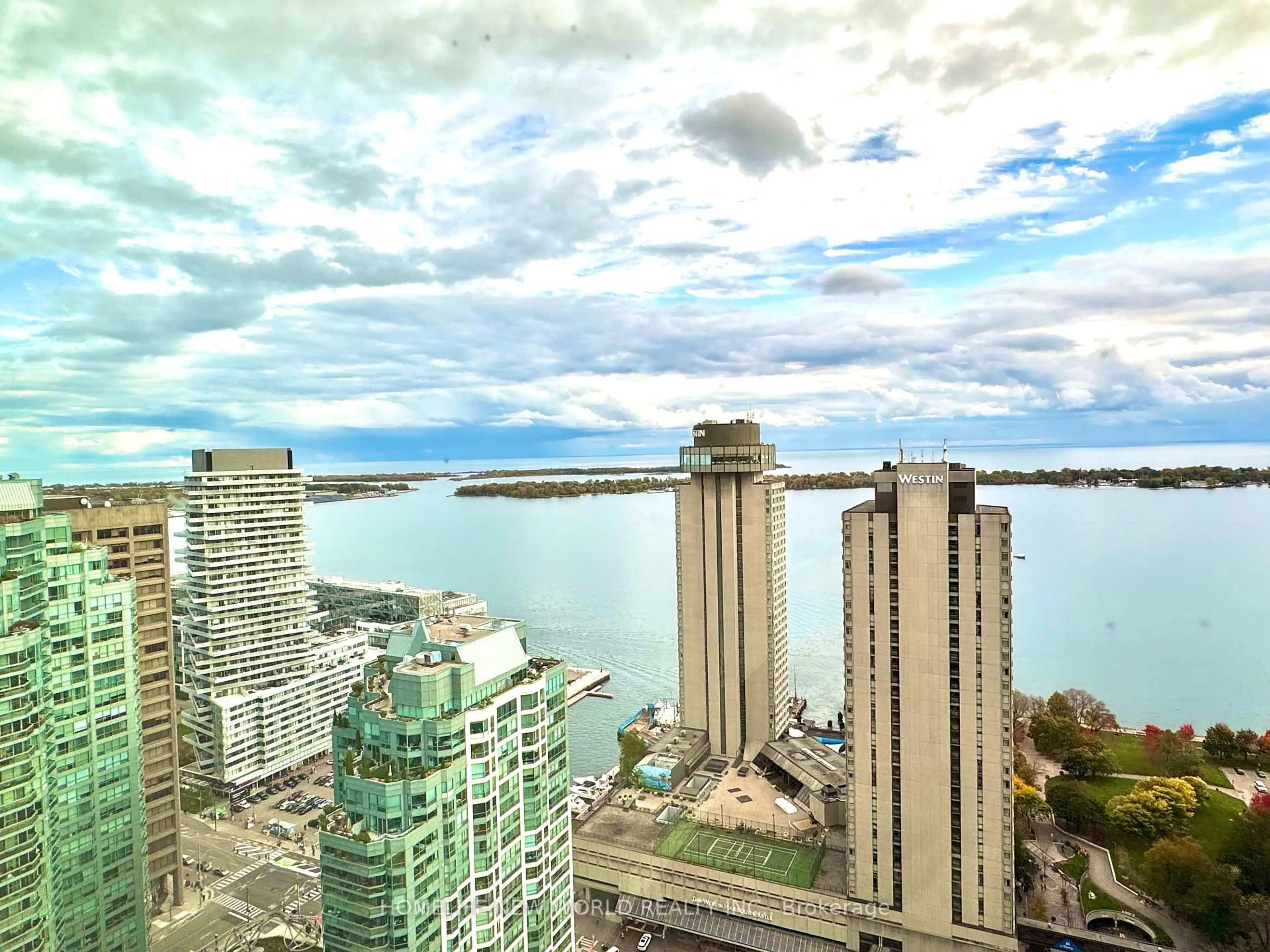 Unknown for 33 BAY St #3812, Toronto Ontario M5J 2Z3