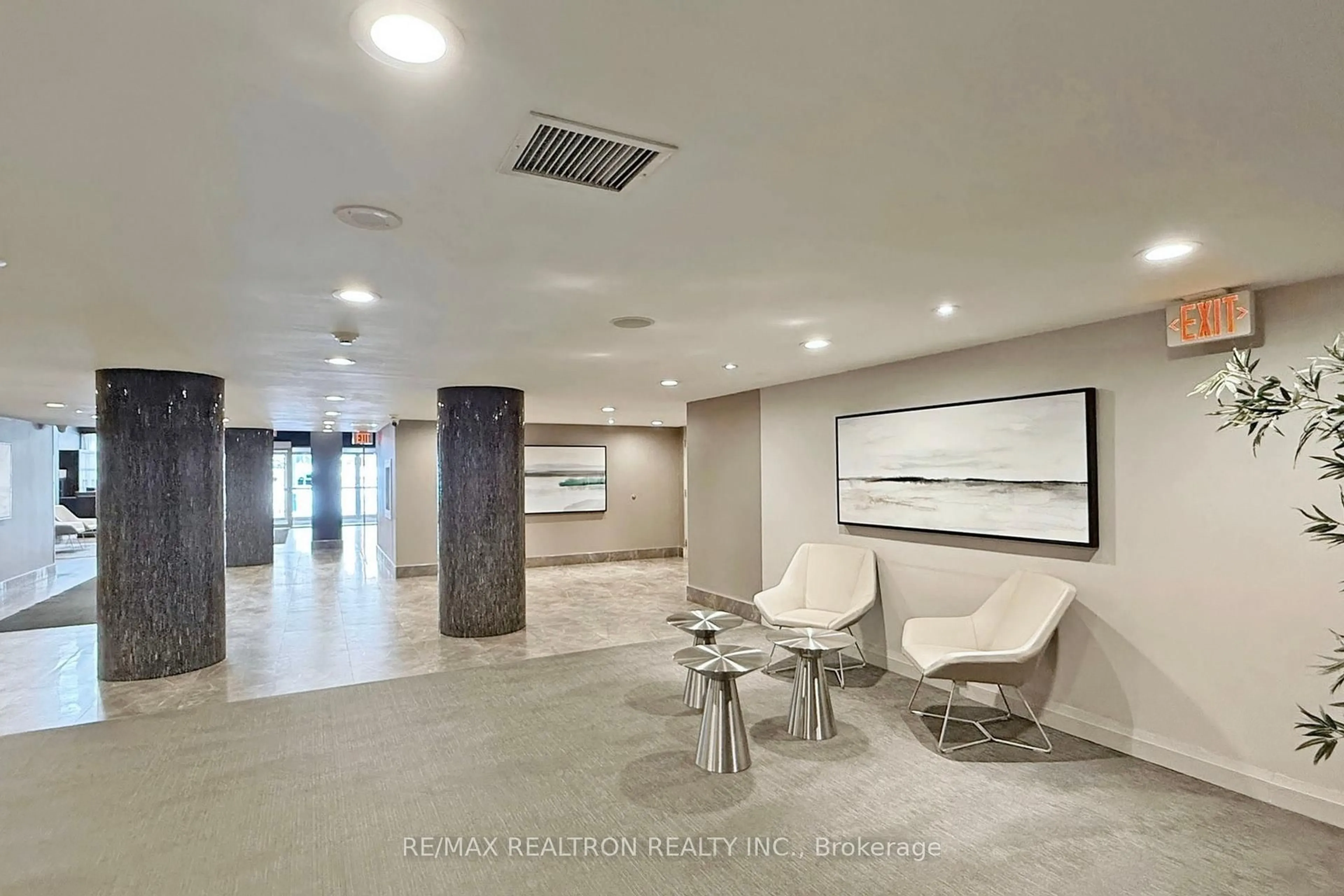 Indoor foyer for 75 East Liberty St #502, Toronto Ontario M6K 3R3