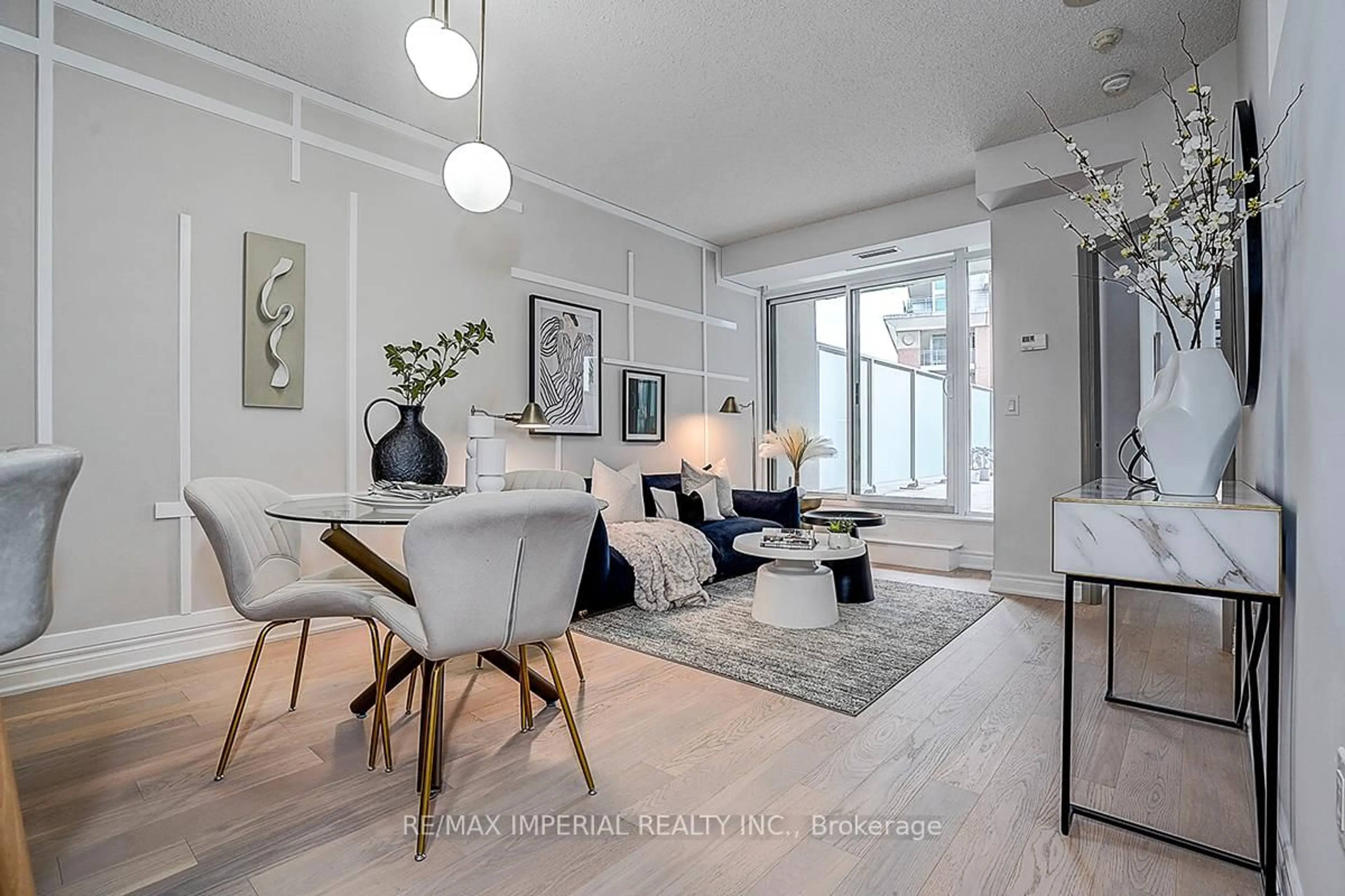 Living room with furniture, unknown for 125 Western Battery Rd #406, Toronto Ontario M6K 3R8