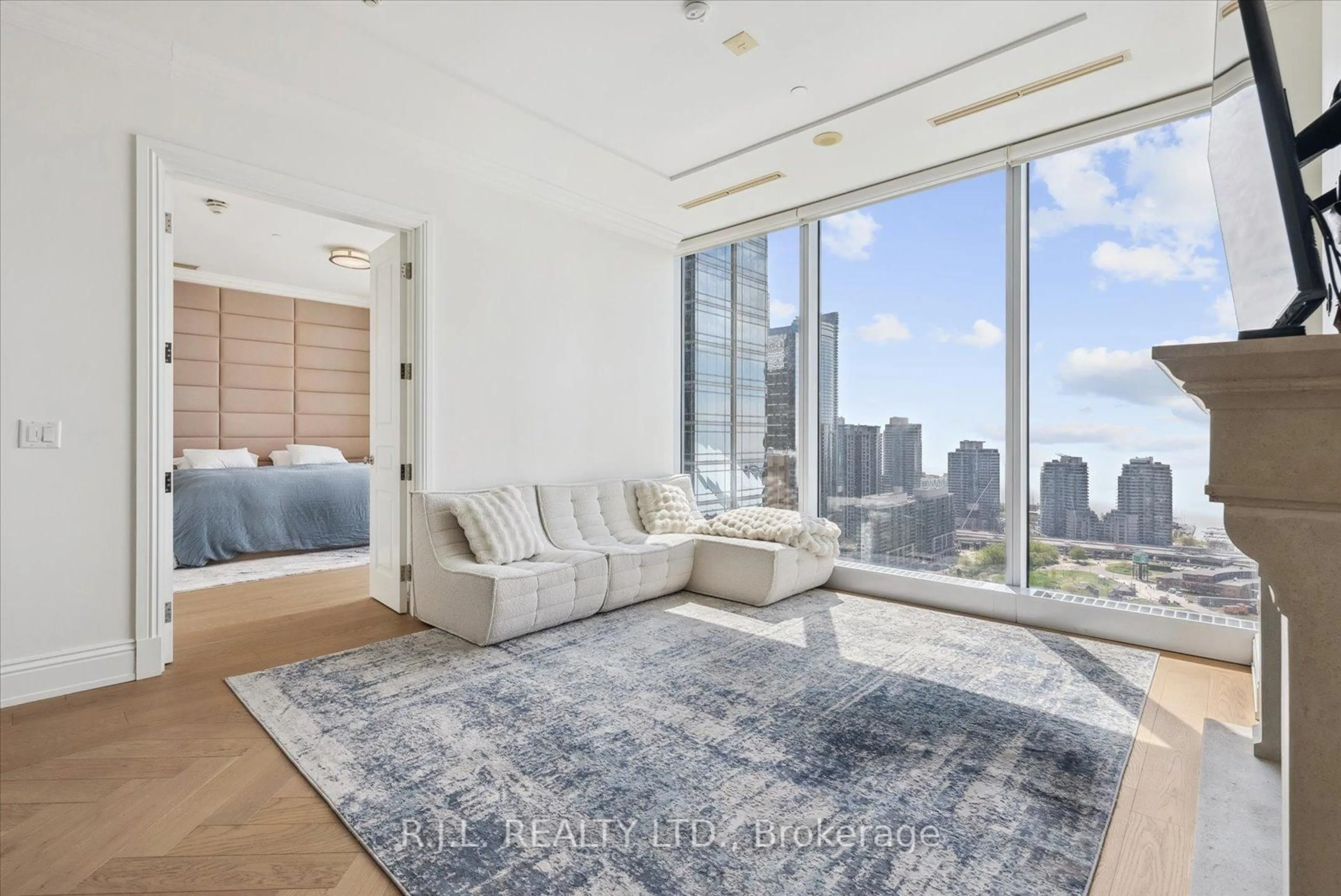 Unknown for 183 Wellington St #2505, Toronto Ontario M5V 0A1