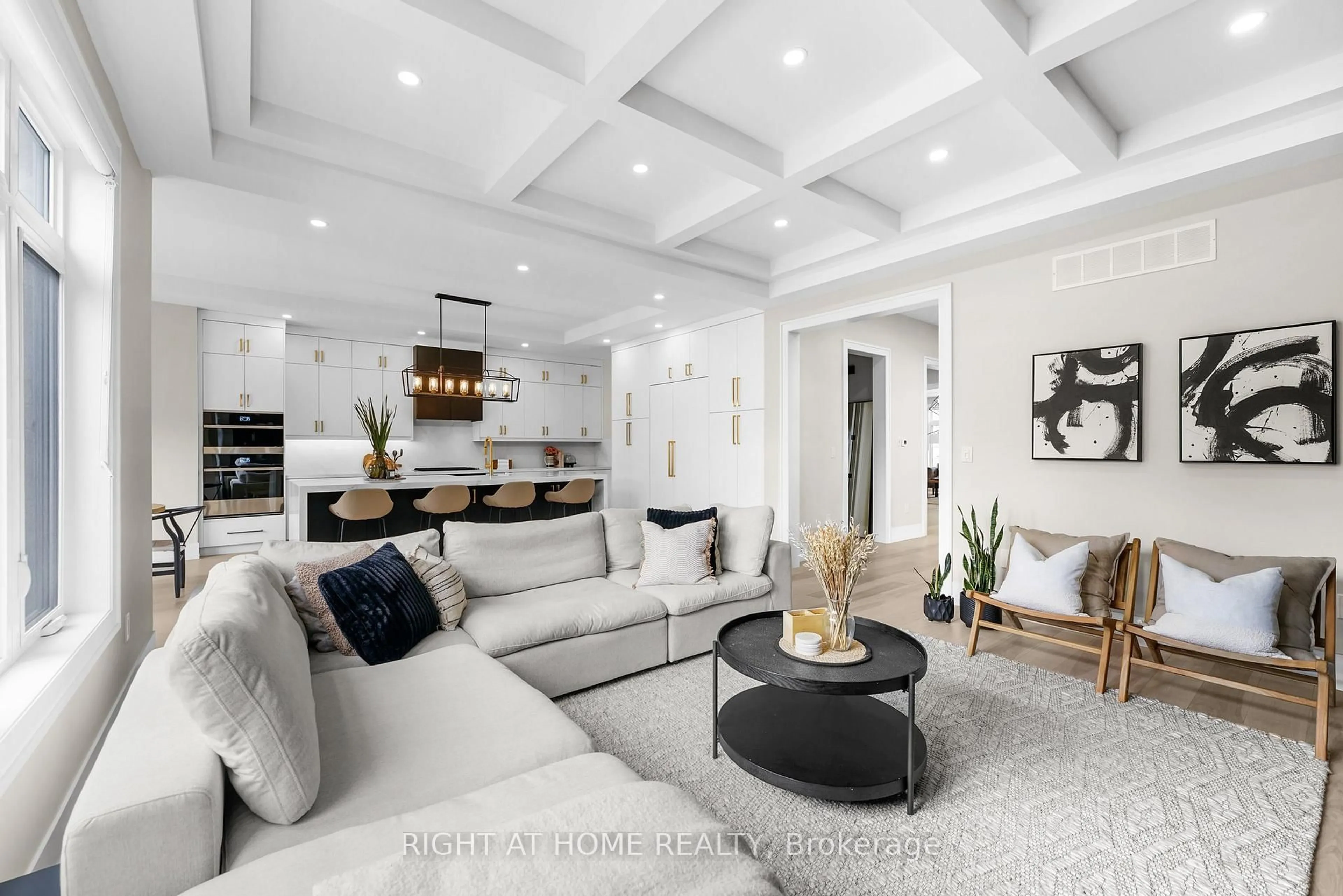 Living room with furniture, unknown for 262 Senlac Rd, Toronto Ontario M2R 1P8