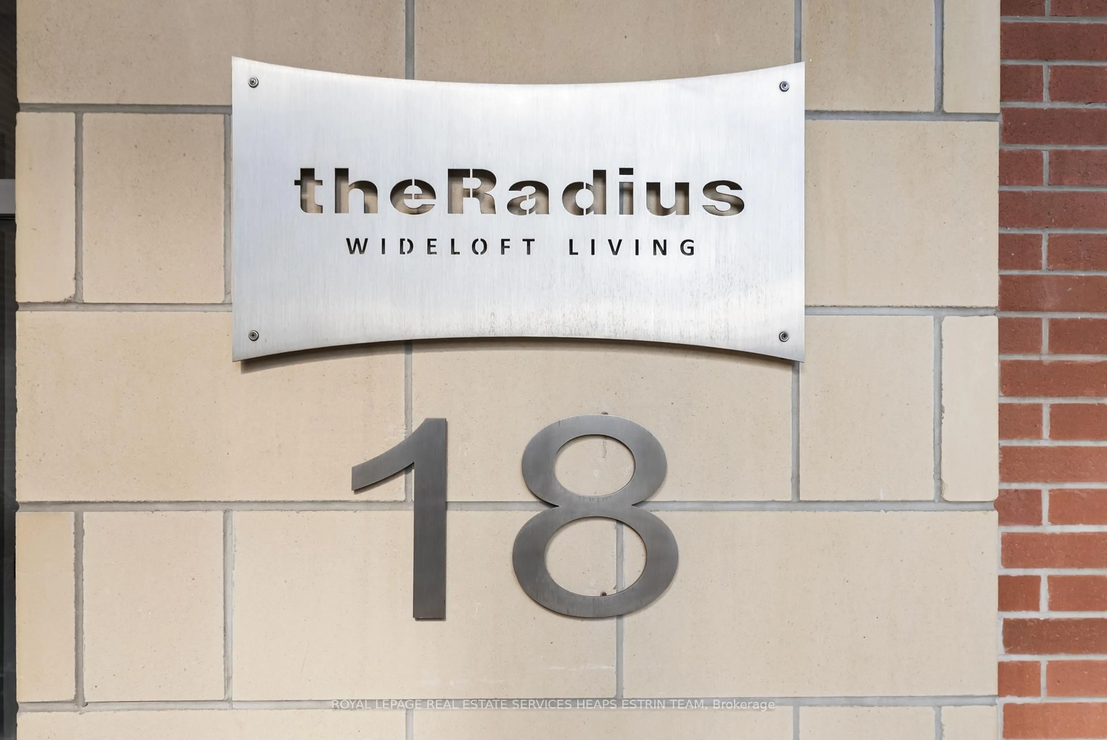 Unknown for 18 Merton St #302, Toronto Ontario M4S 3G9