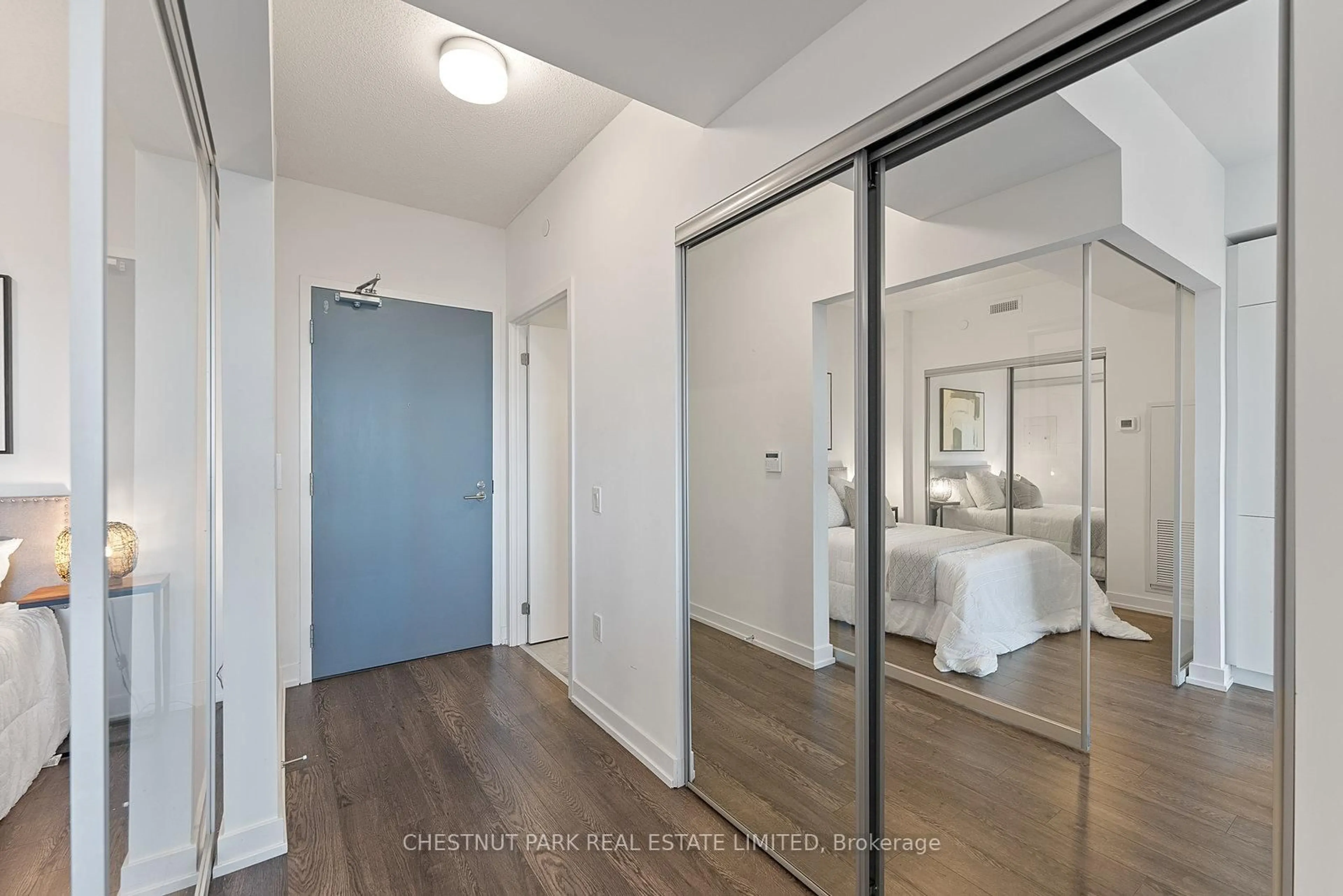 Indoor entryway for 20 O'Neill Rd #1522, Toronto Ontario M3C 0R2