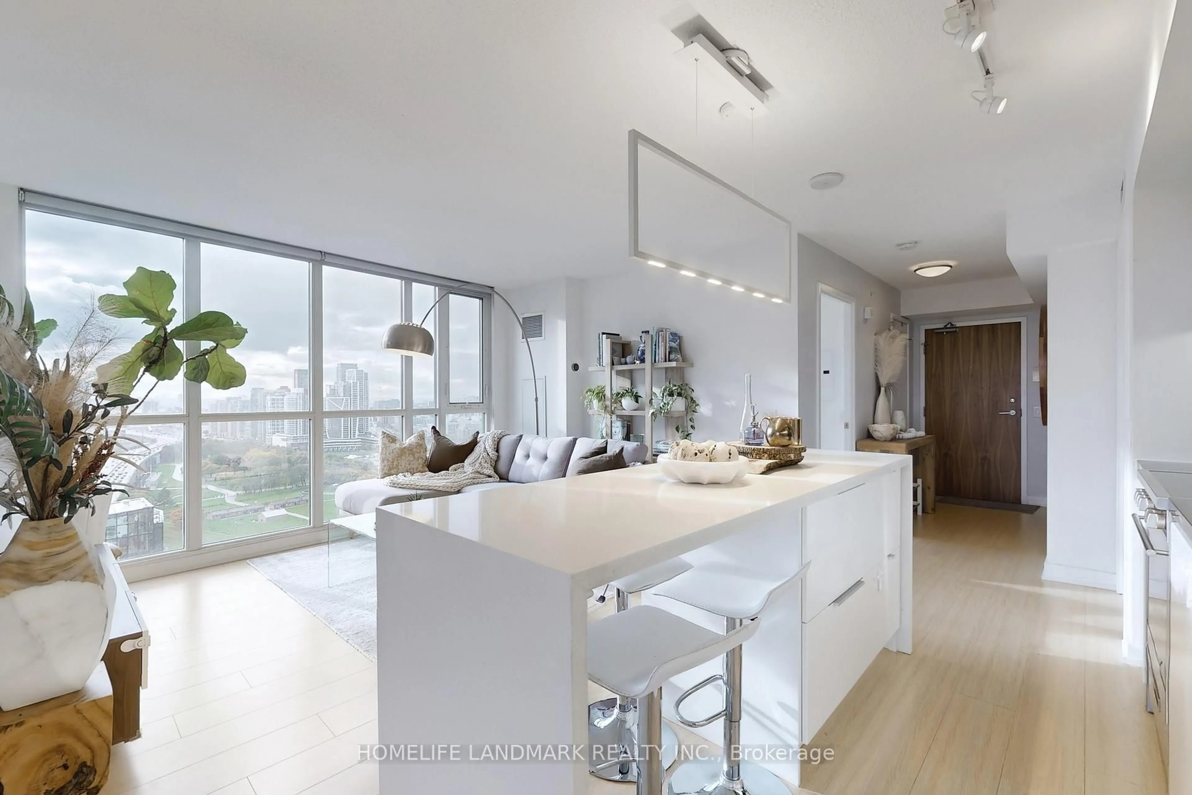 Unknown for 85 Queens Wharf Rd #3206, Toronto Ontario M5V 0J9