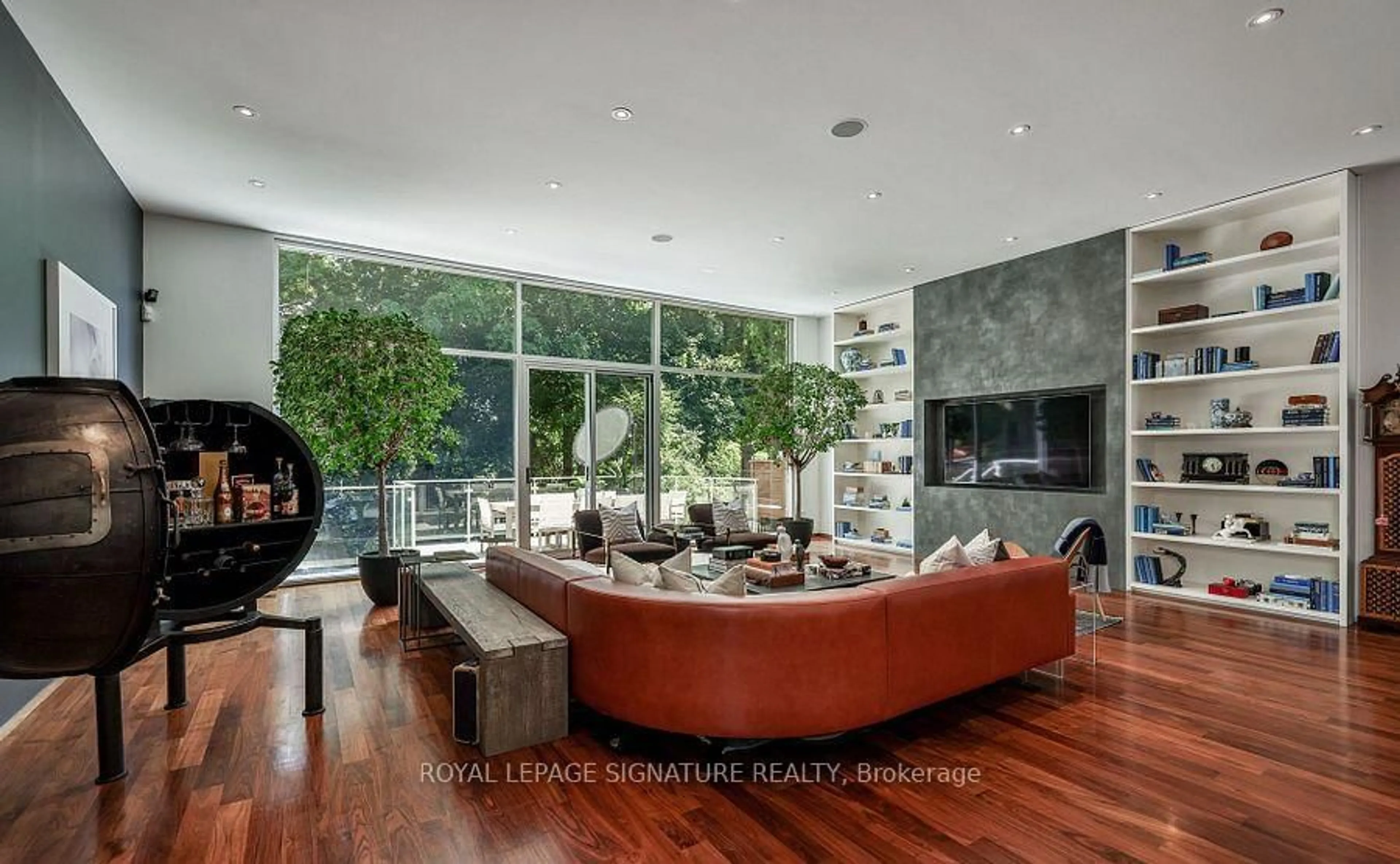 Unknown for 63 Douglas Cres, Toronto Ontario M4W 2E6