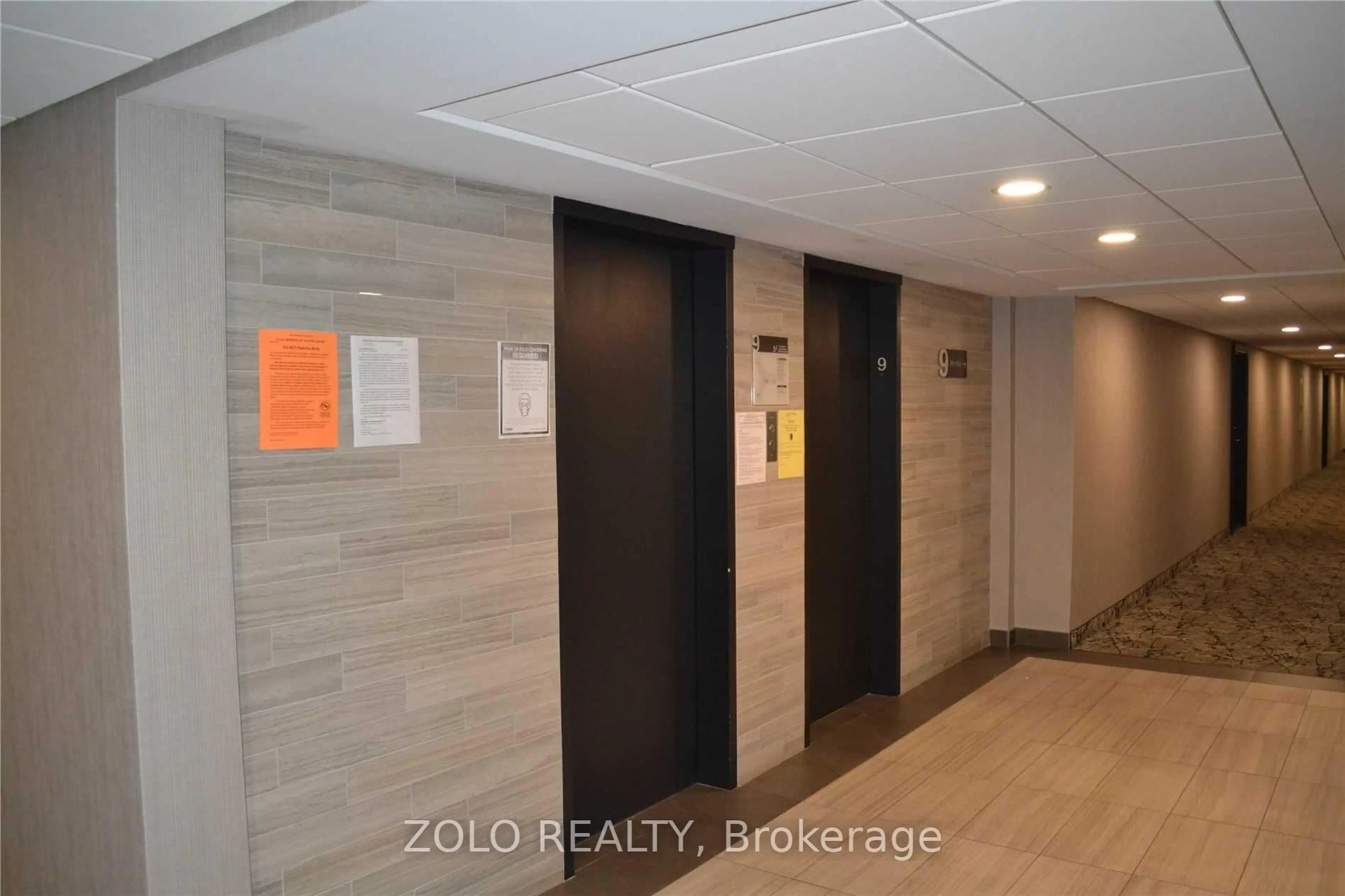 Unknown for 15 Vicora Linkway Way #906, Toronto Ontario M3C 1A8