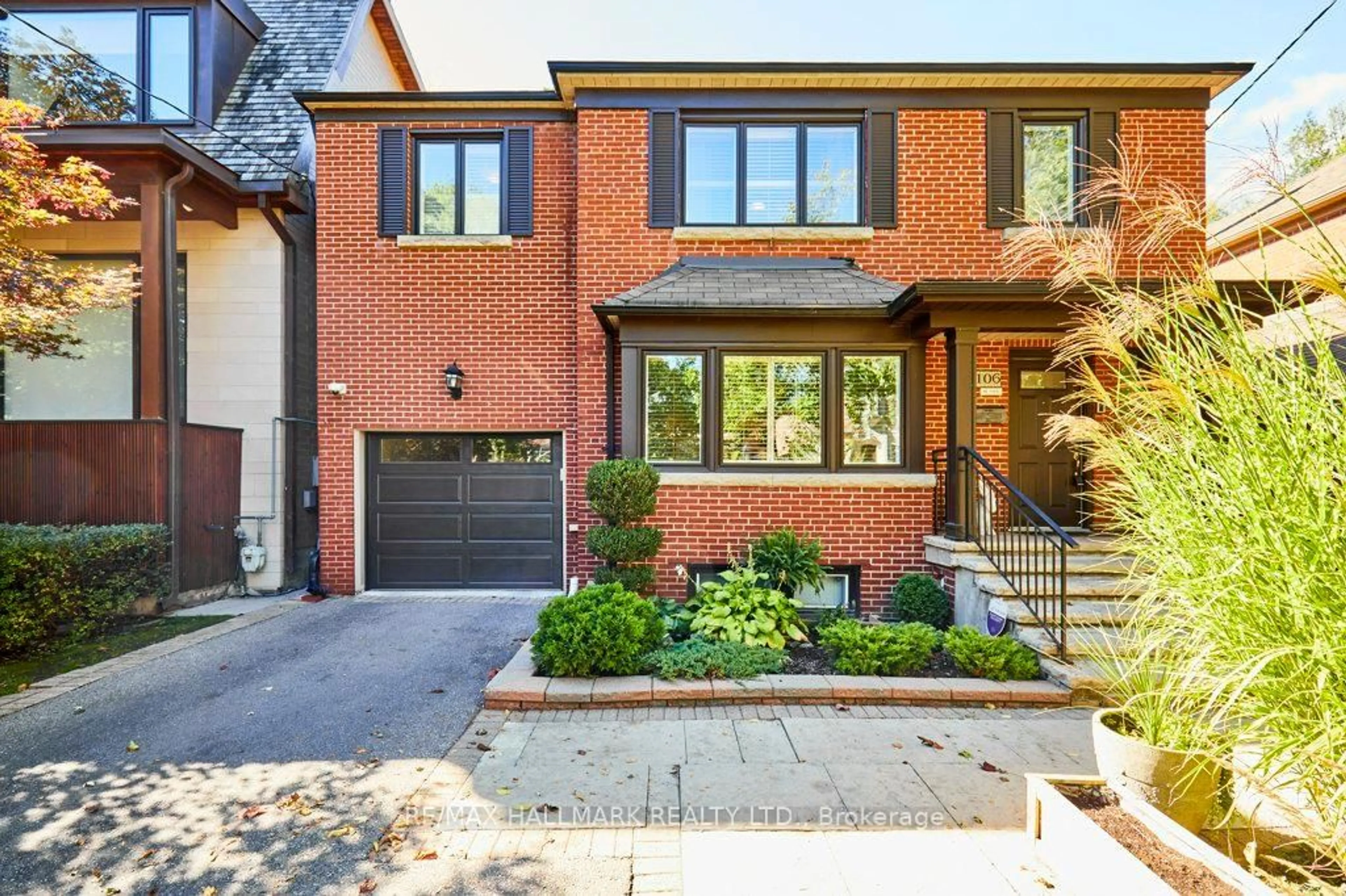 Home with brick exterior material, street for 106 Kimbark Blvd, Toronto Ontario M5N 2Y2
