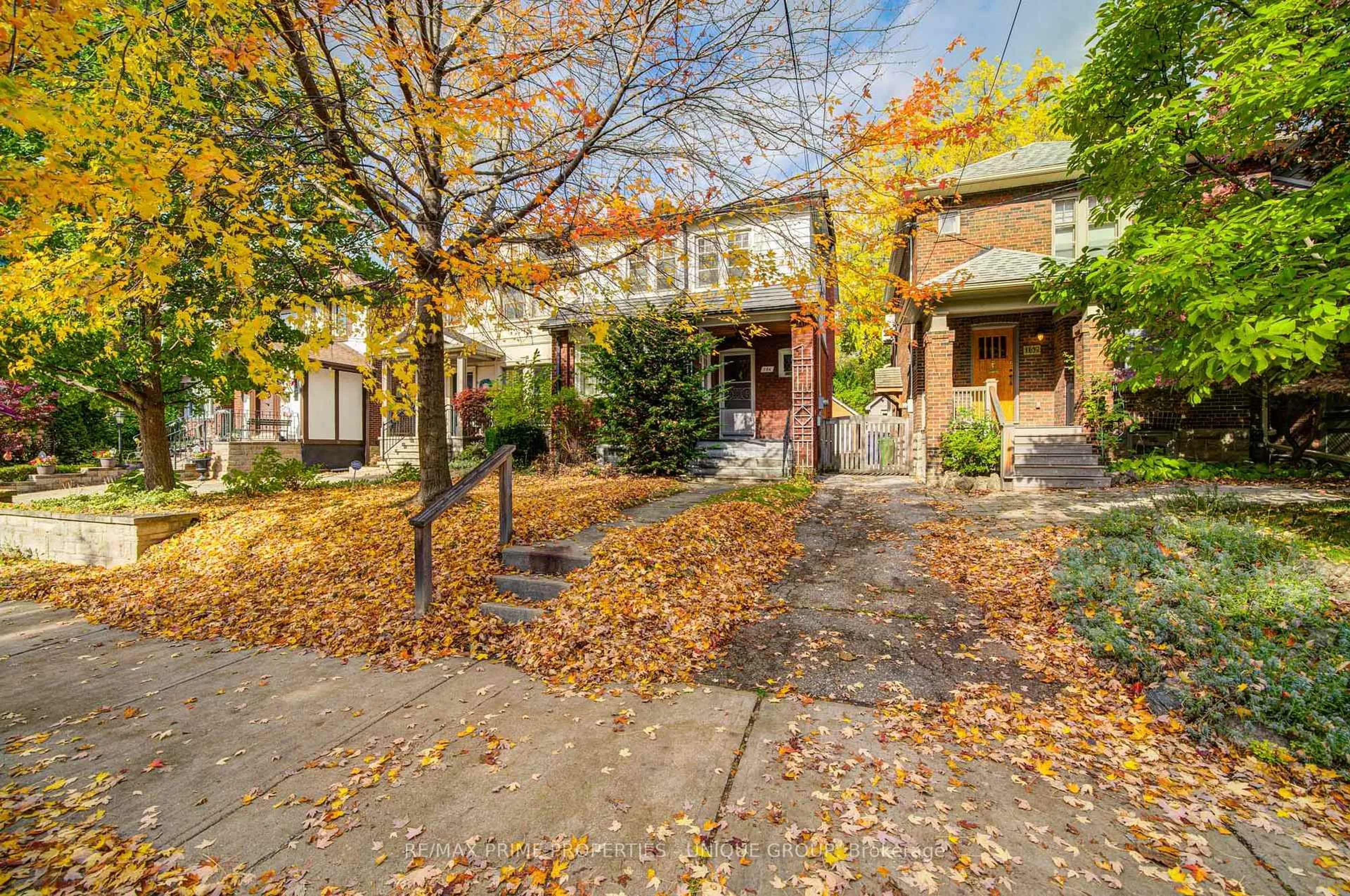 Patio, street for 156 Brookdale Ave, Toronto Ontario M5M 1P5