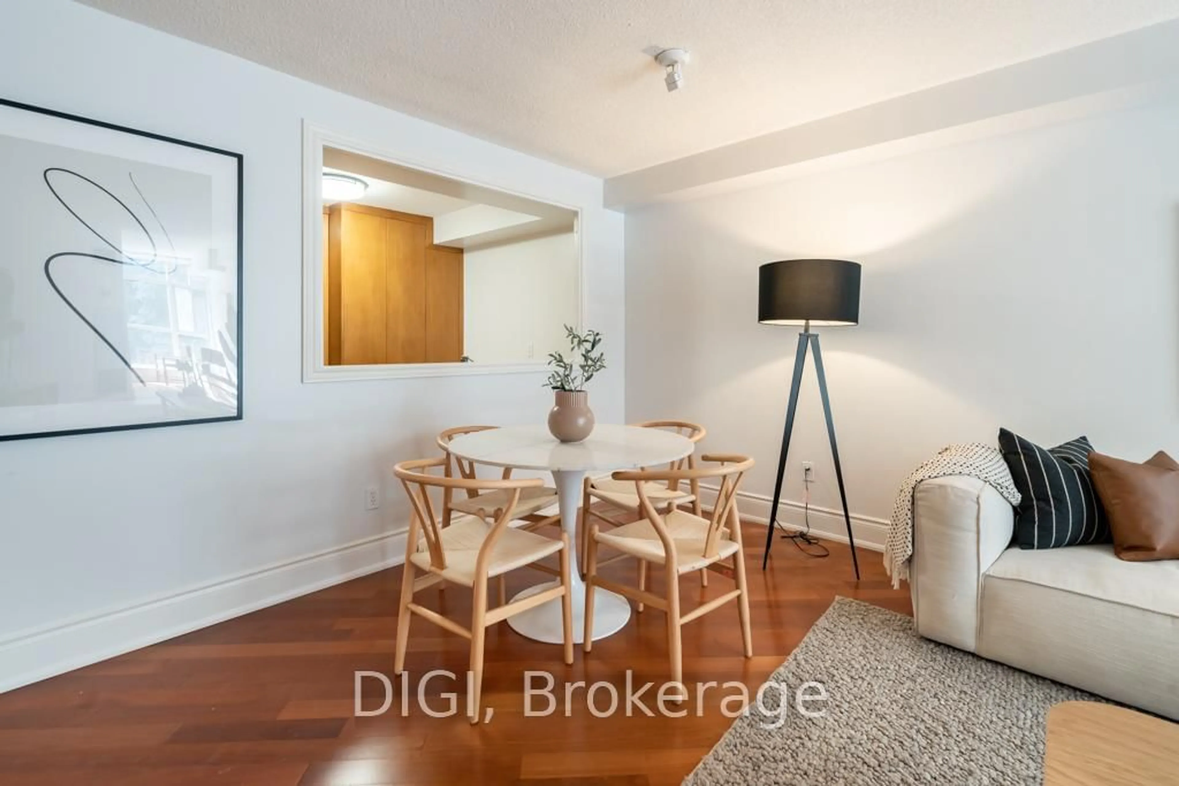 Unknown for 75 York Mills Rd #406, Toronto Ontario M2P 2E7