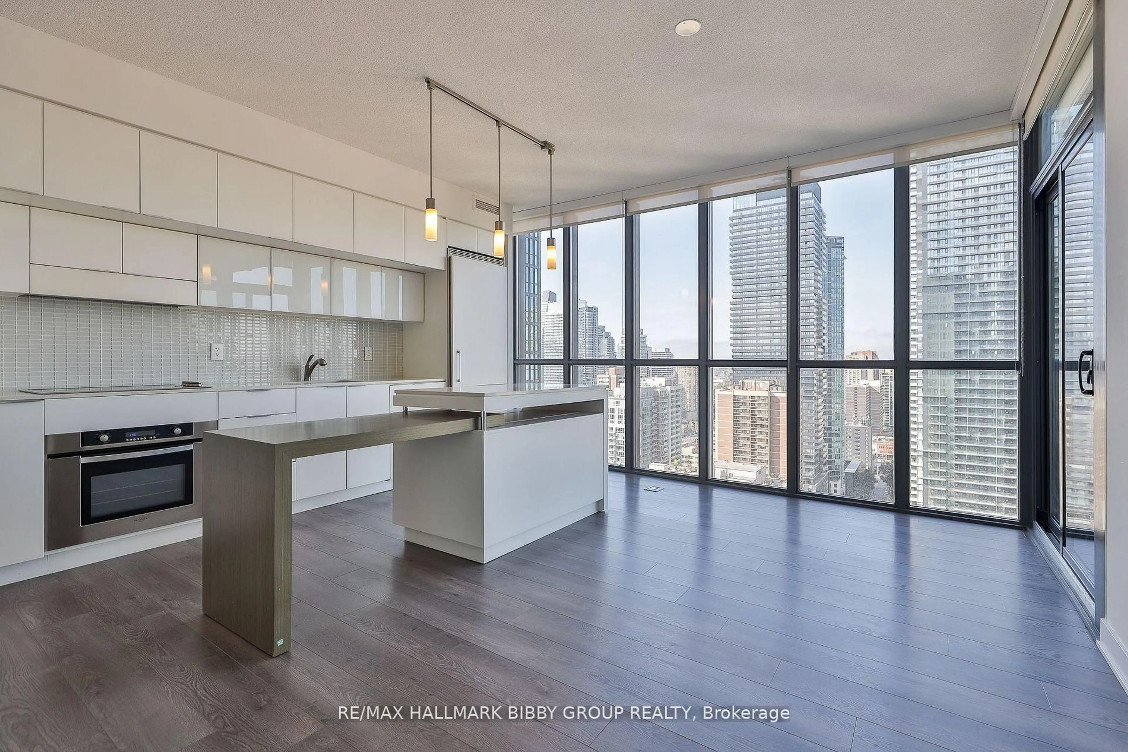 Open concept kitchen, unknown for 110 Charles St #2904, Toronto Ontario M4Y 1T5