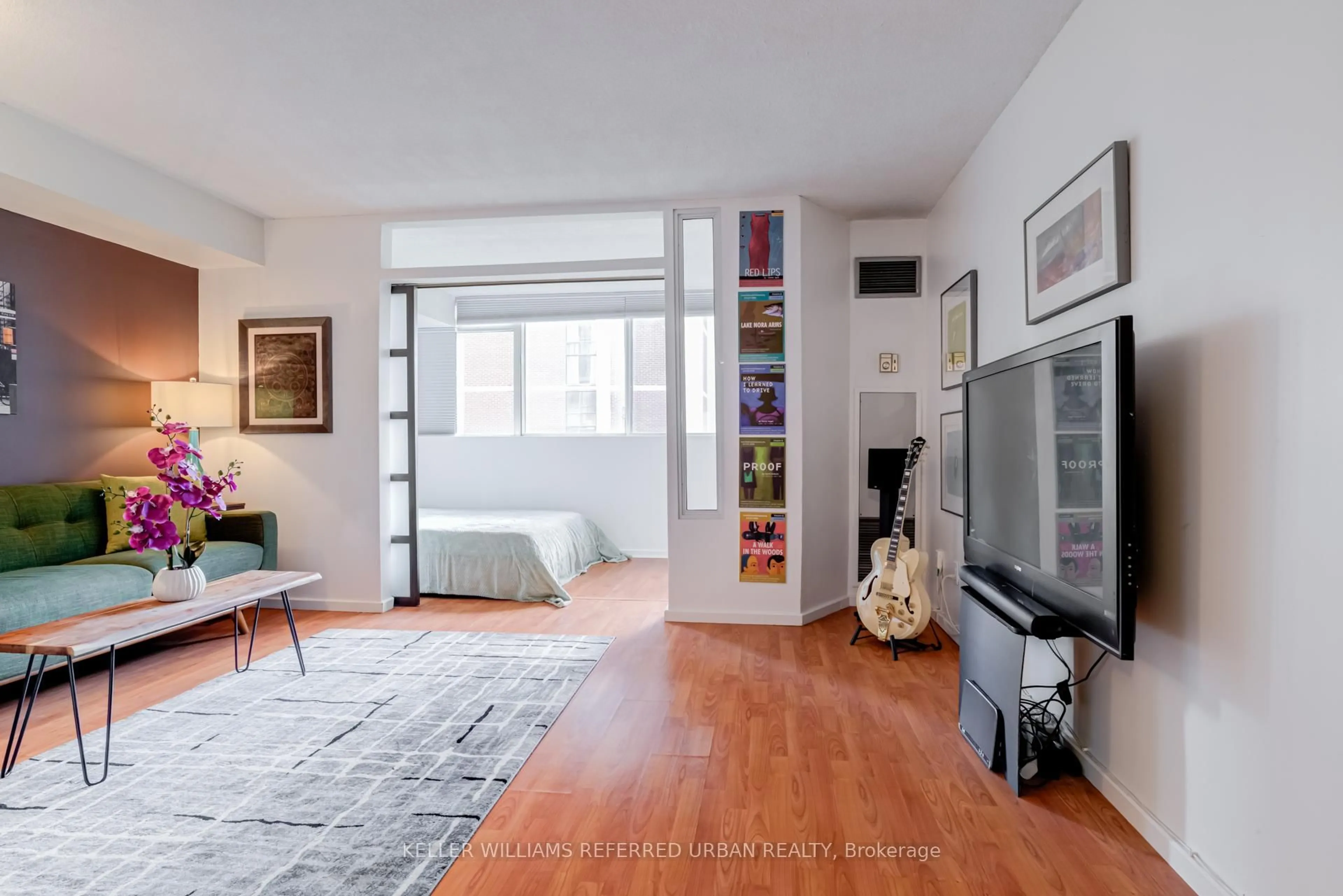 Unknown for 60 Homewood Ave #332, Toronto Ontario M4Y 2X4