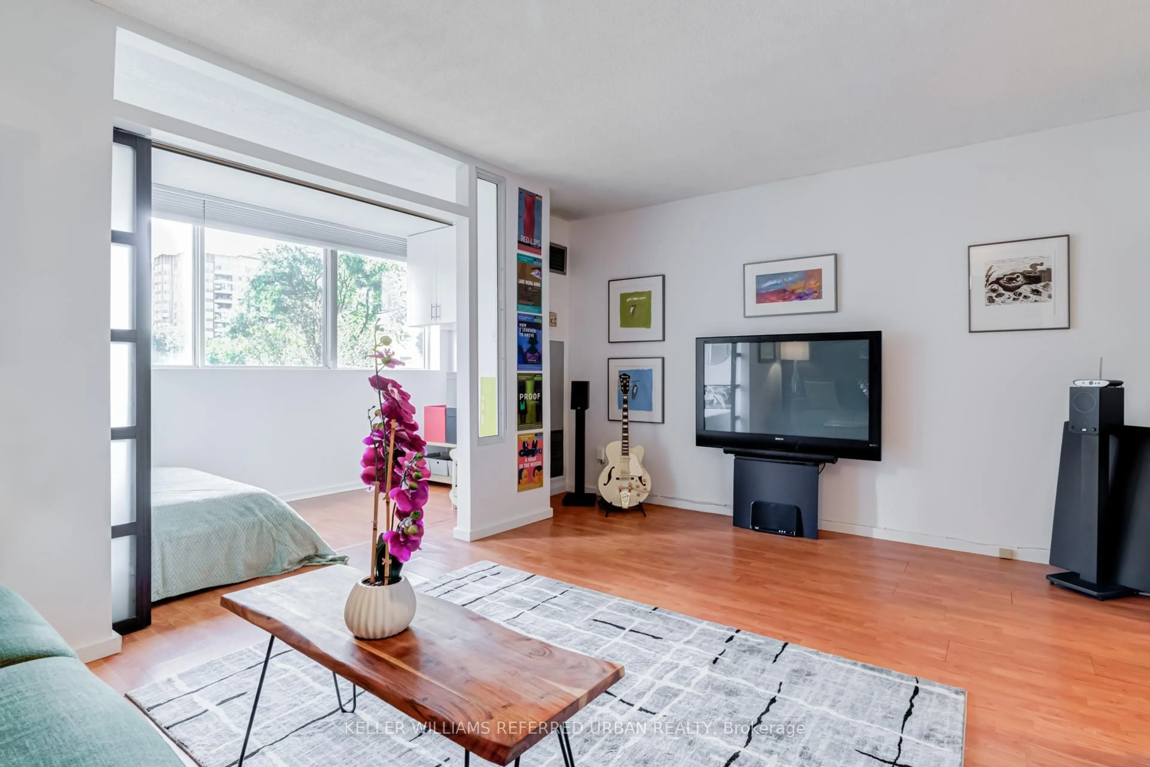 Living room with furniture, unknown for 60 Homewood Ave #332, Toronto Ontario M4Y 2X4