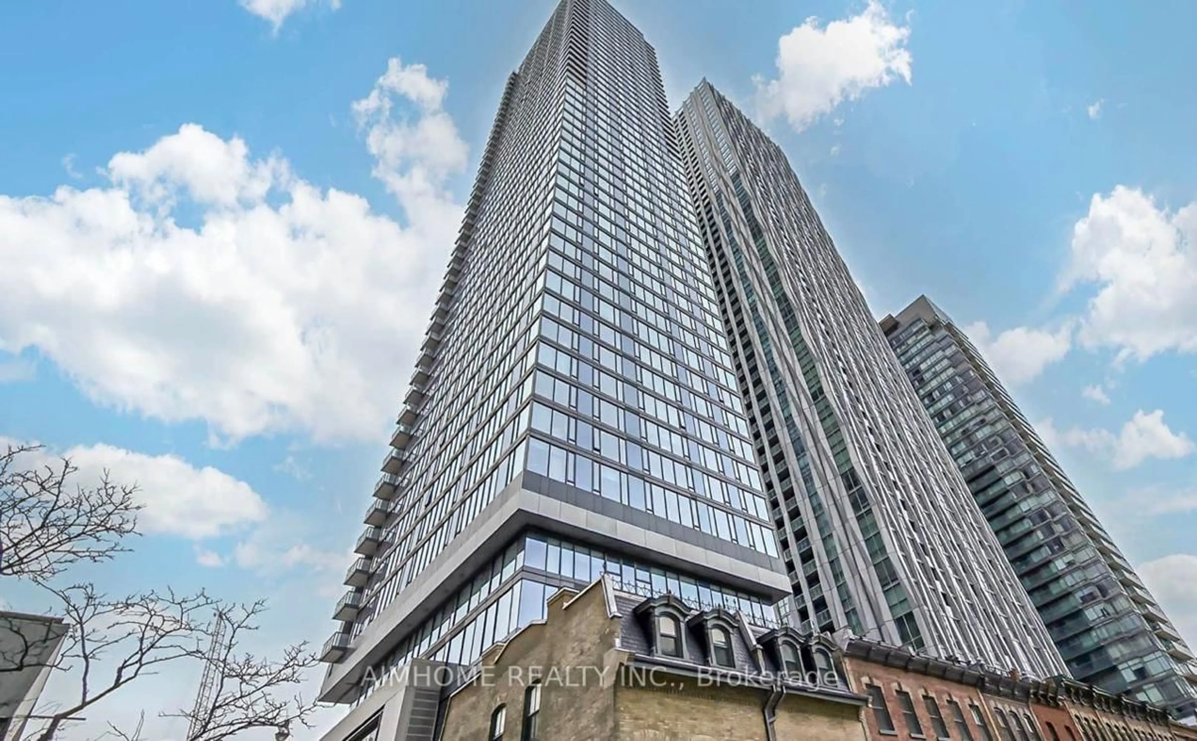 Indoor foyer for 8 Cumberland St #1908, Toronto Ontario M4W 0B6