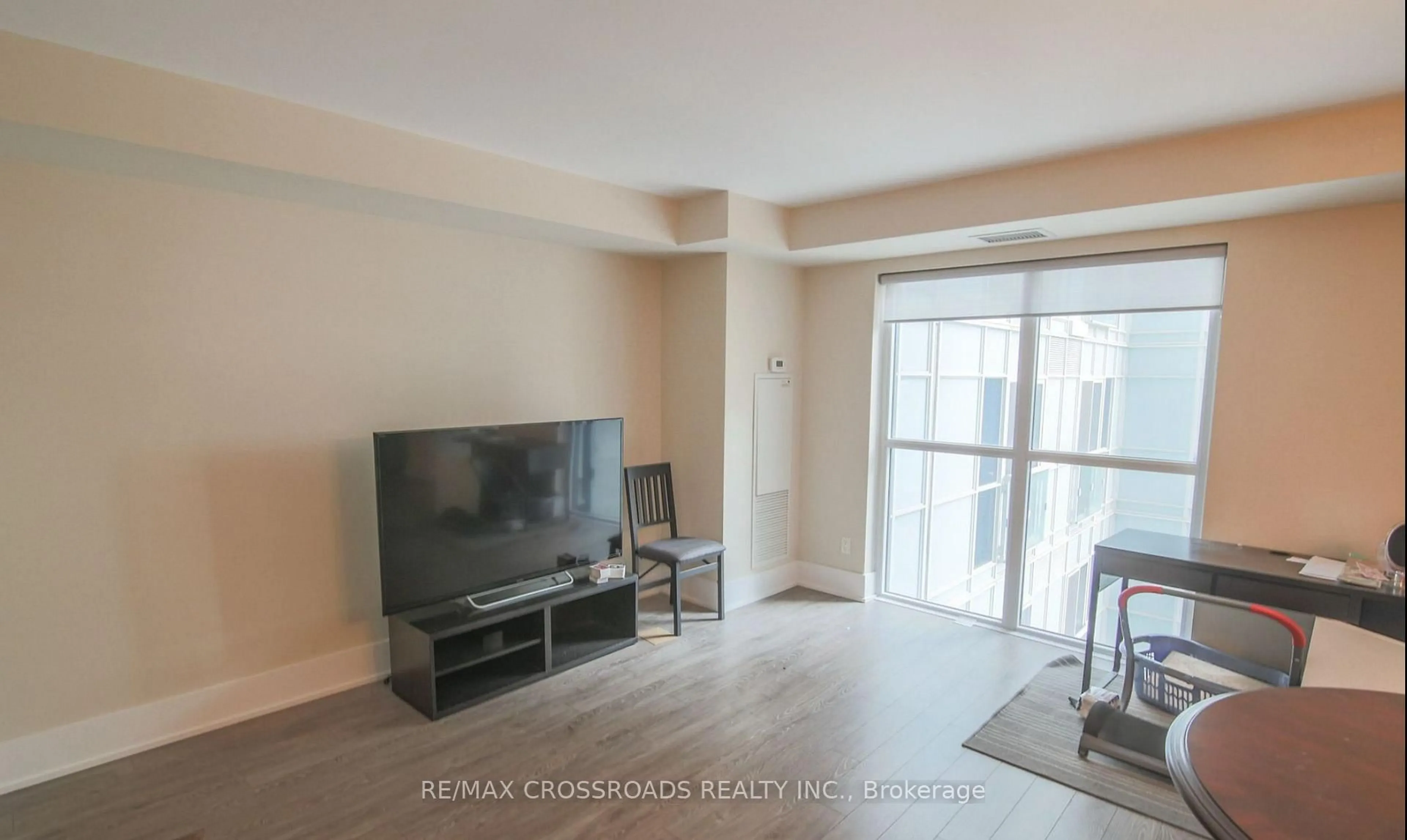 Living room with furniture, unknown for 300 Front St #405, Toronto Ontario M5V 0E9