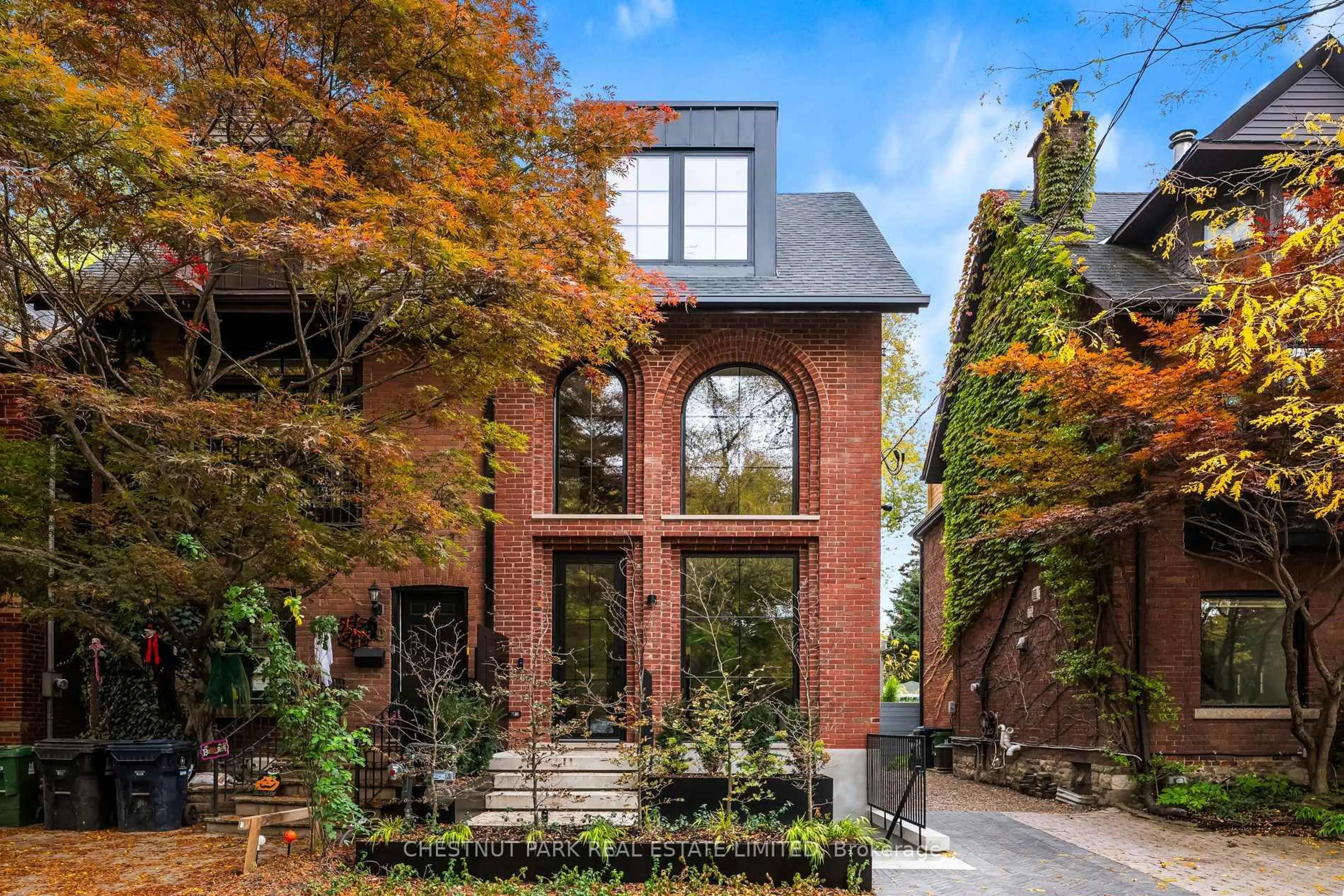 Home with brick exterior material, street for 111 Marlborough Ave, Toronto Ontario M5R 1X5