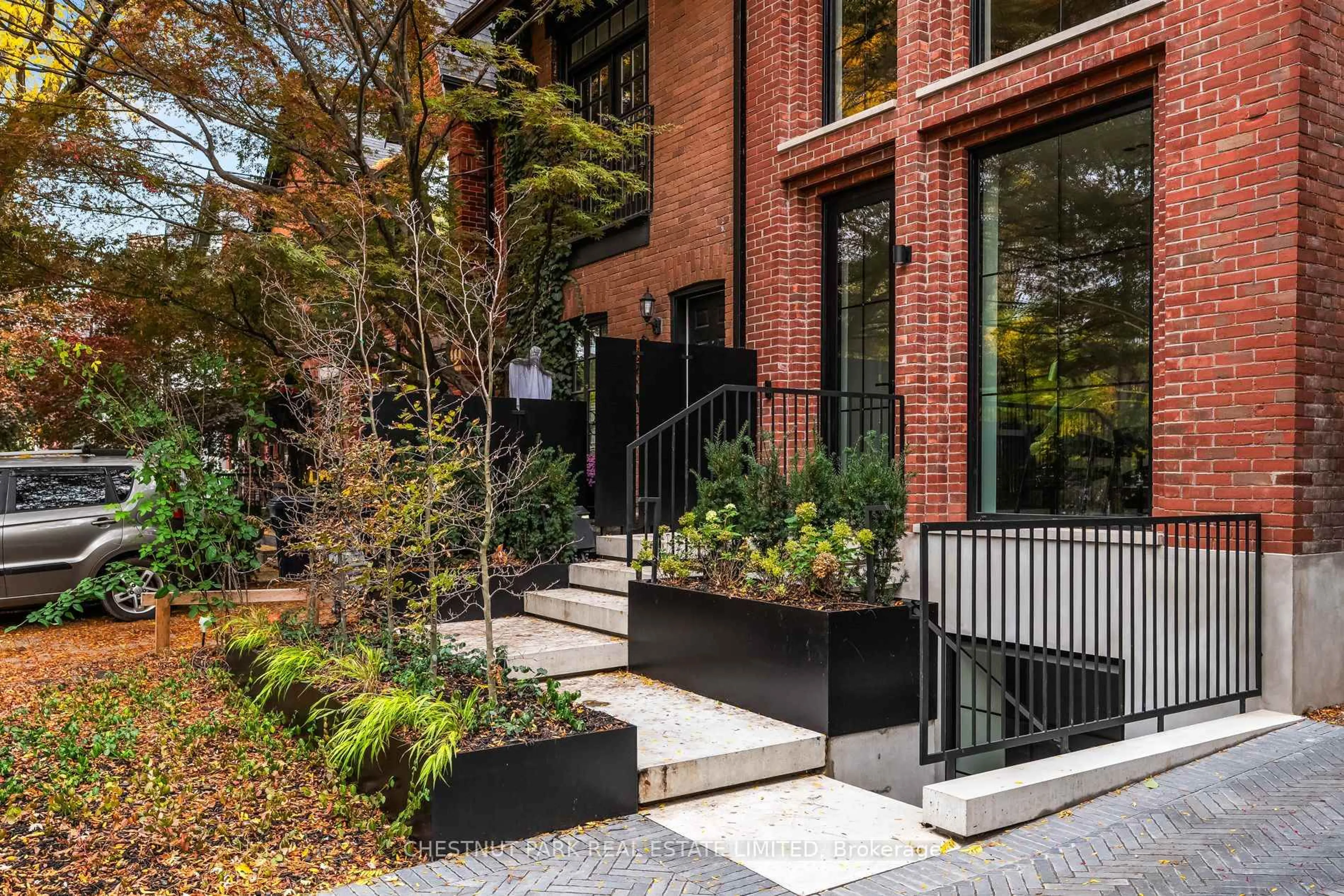 Home with brick exterior material, street for 111 Marlborough Ave, Toronto Ontario M5R 1X5
