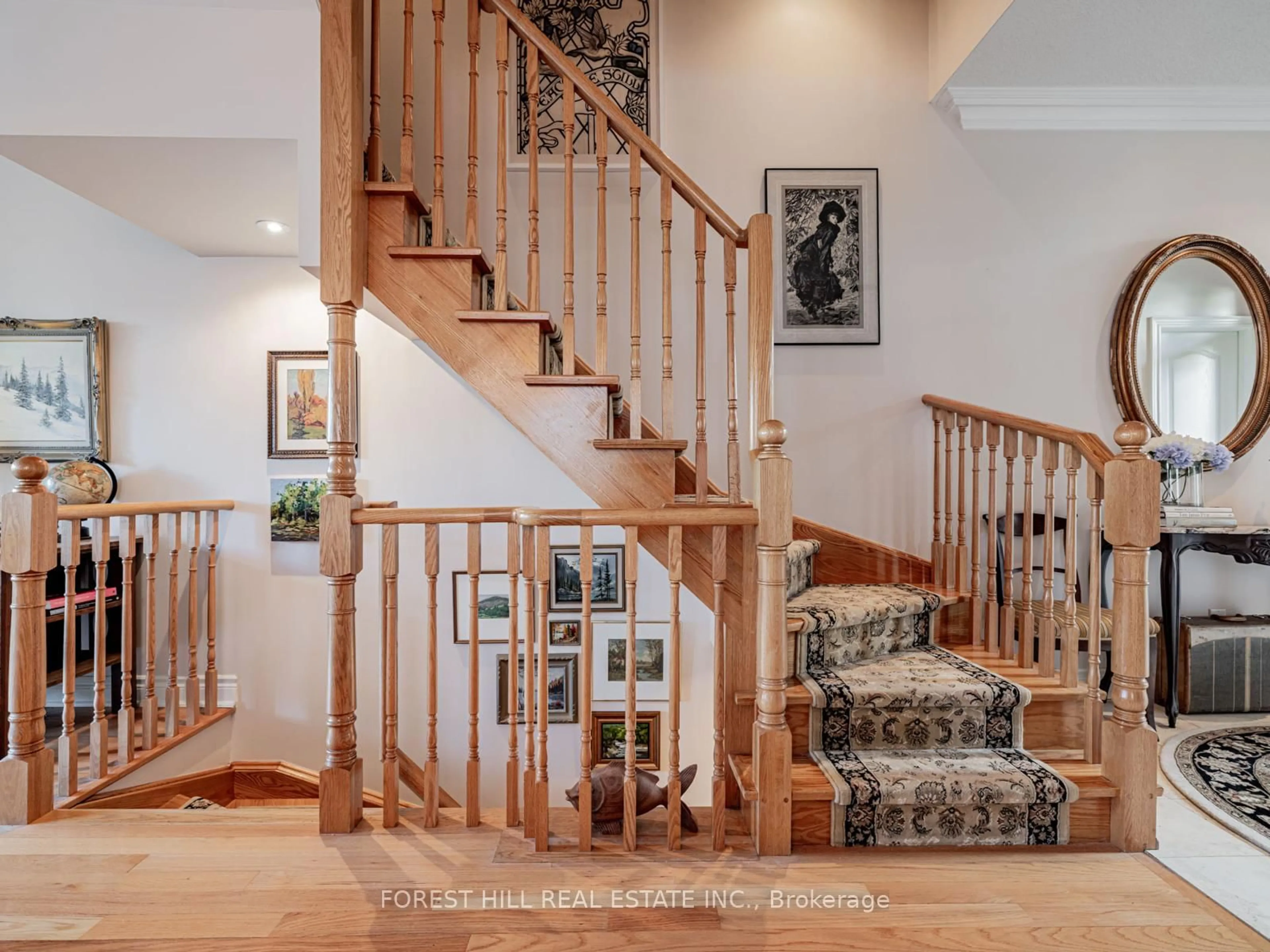 Stairs for 2 Clairtrell Rd #TH-A, Toronto Ontario M2N 7H5