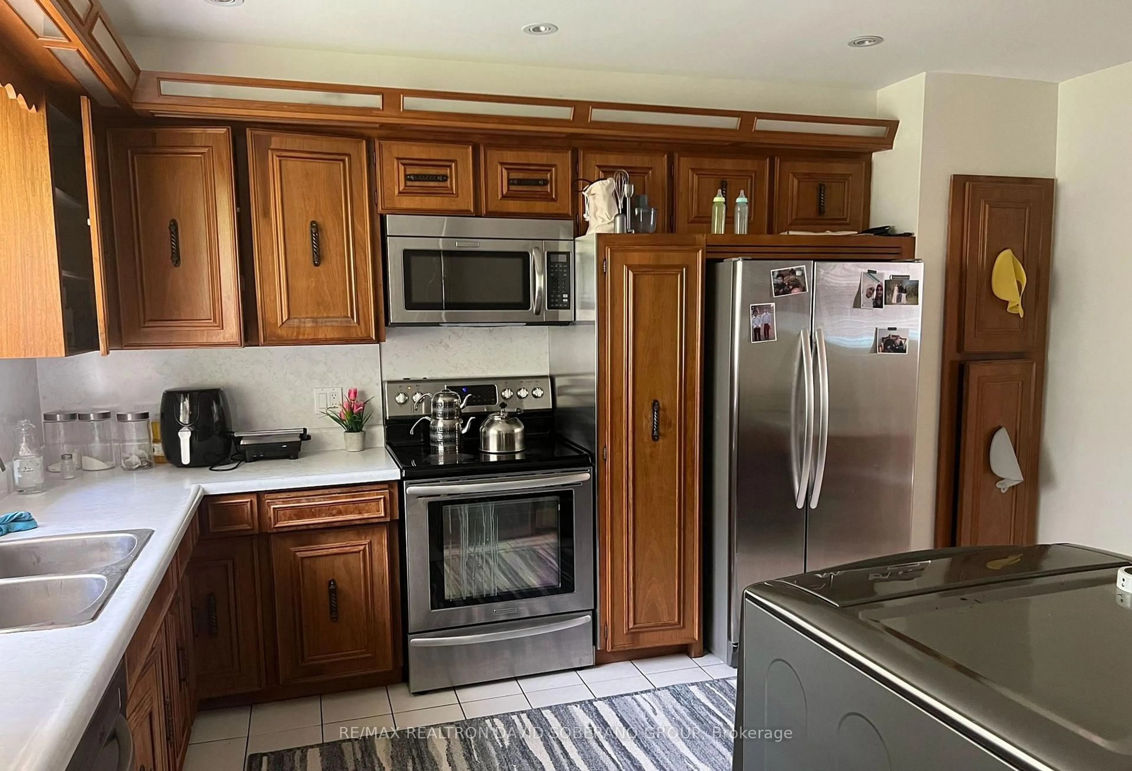 Standard kitchen, unknown for 147 Almore Ave, Toronto Ontario M3H 2H9