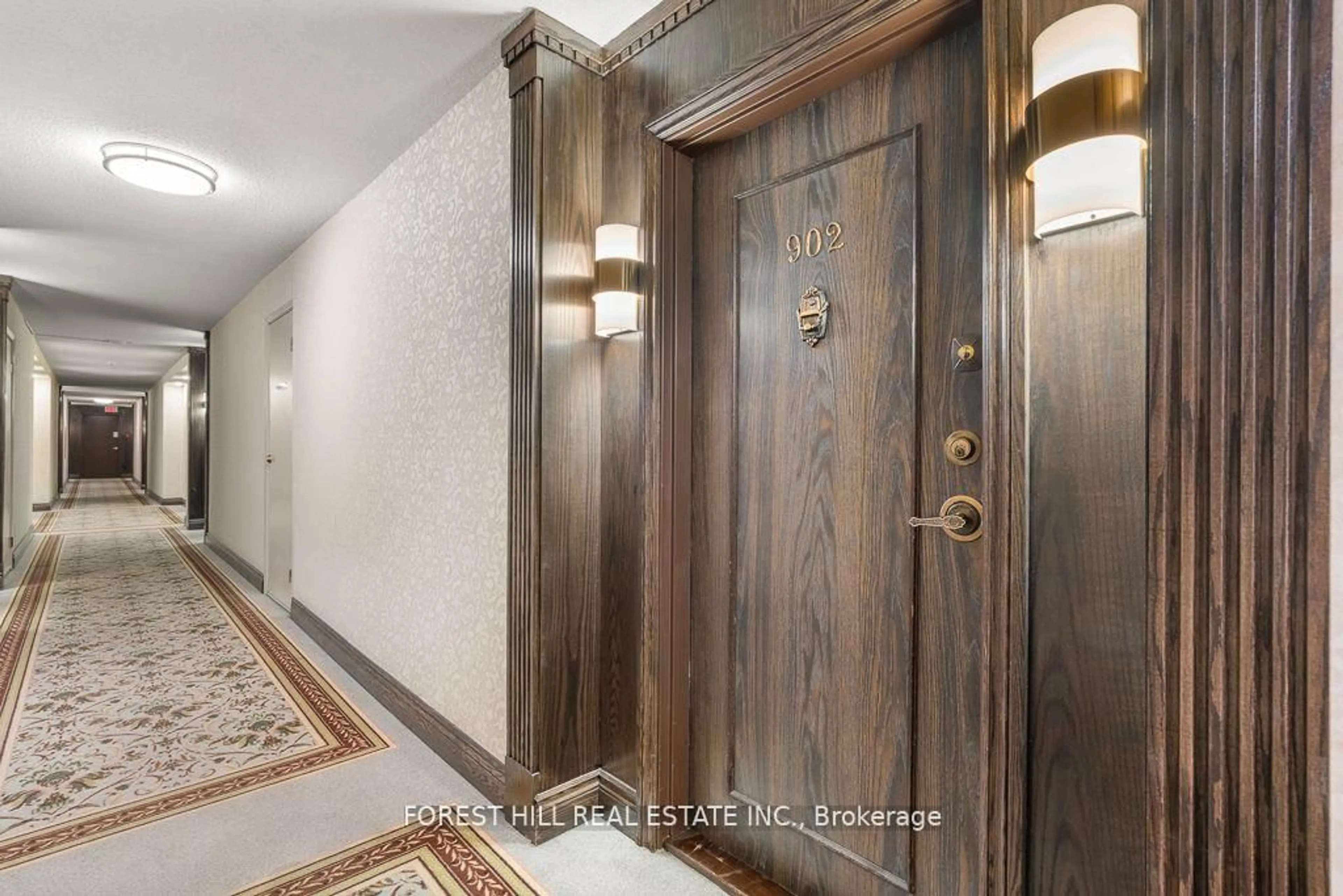 Indoor entryway for 1555 Finch Ave #902, Toronto Ontario M2J 4X9