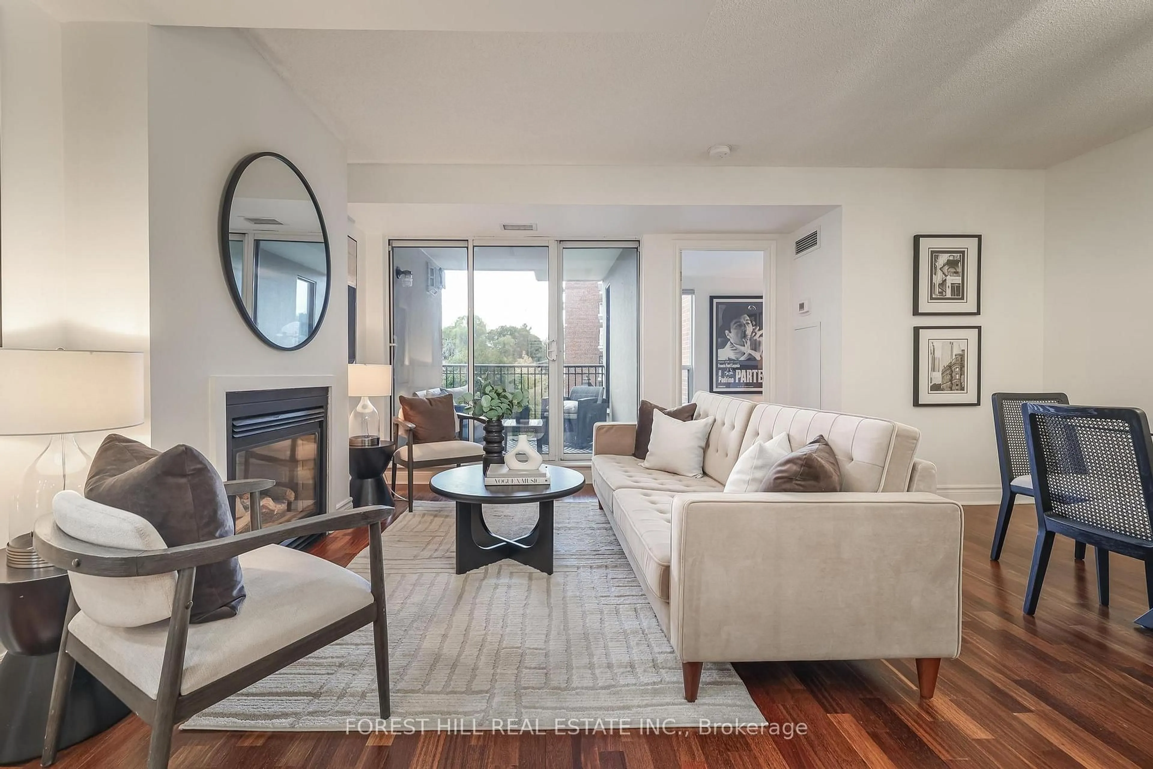 Living room with furniture, unknown for 2 Alexandra Blvd #407, Toronto Ontario M4R 1L7