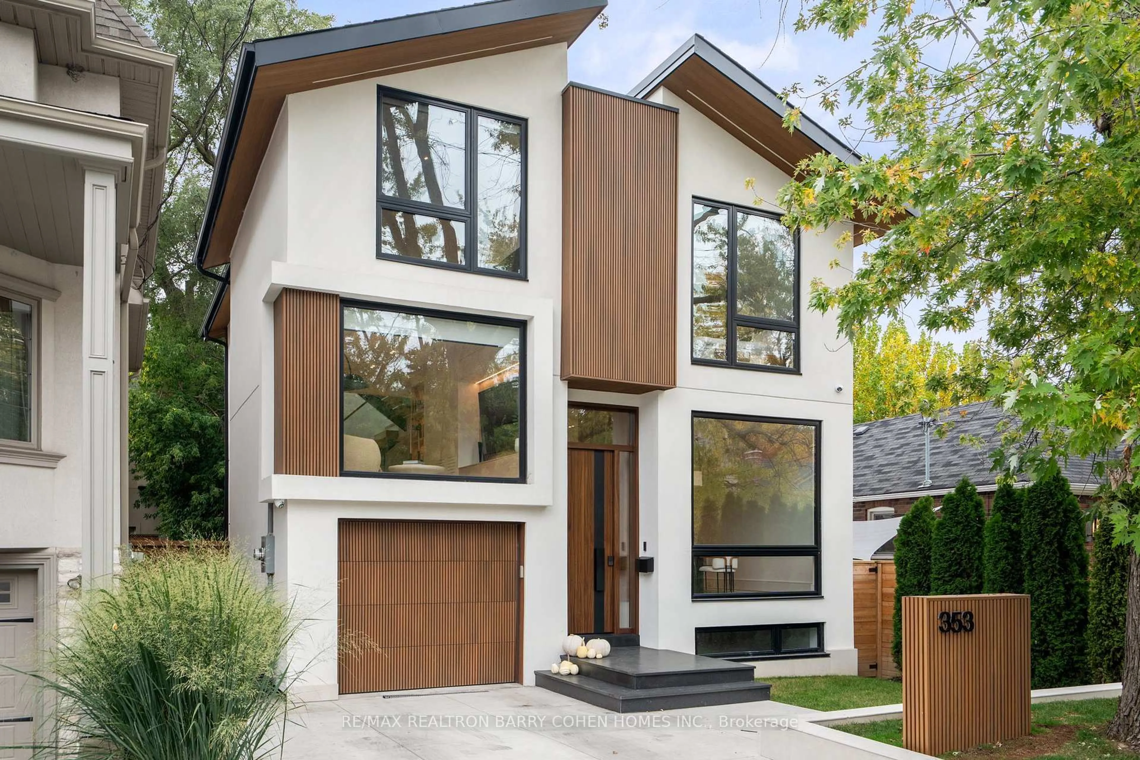 Home with brick exterior material, street for 353 Broadway Ave, Toronto Ontario M4P 1W8