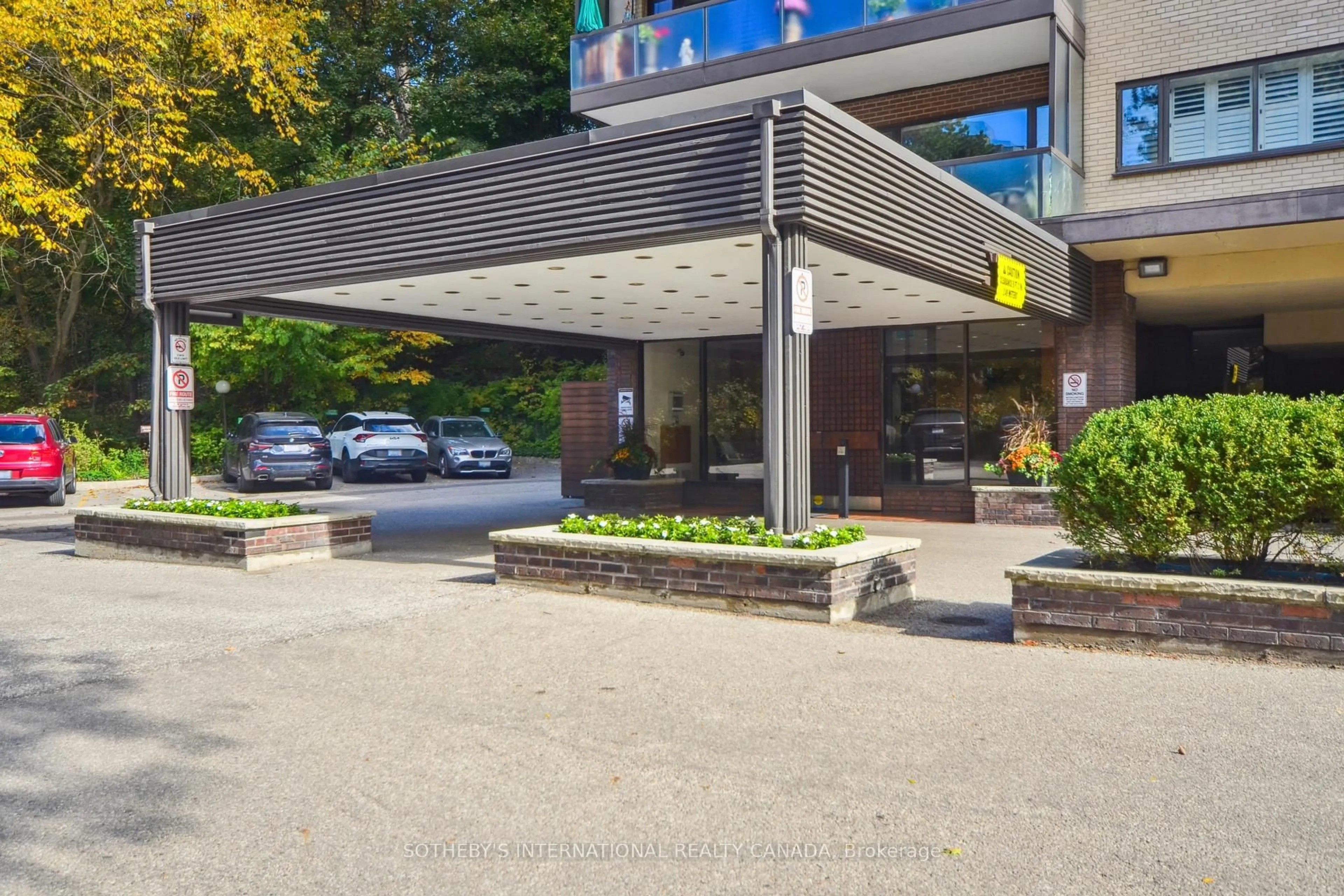 Unknown for 120 Rosedale valley Rd #512, Toronto Ontario M4W 1P8