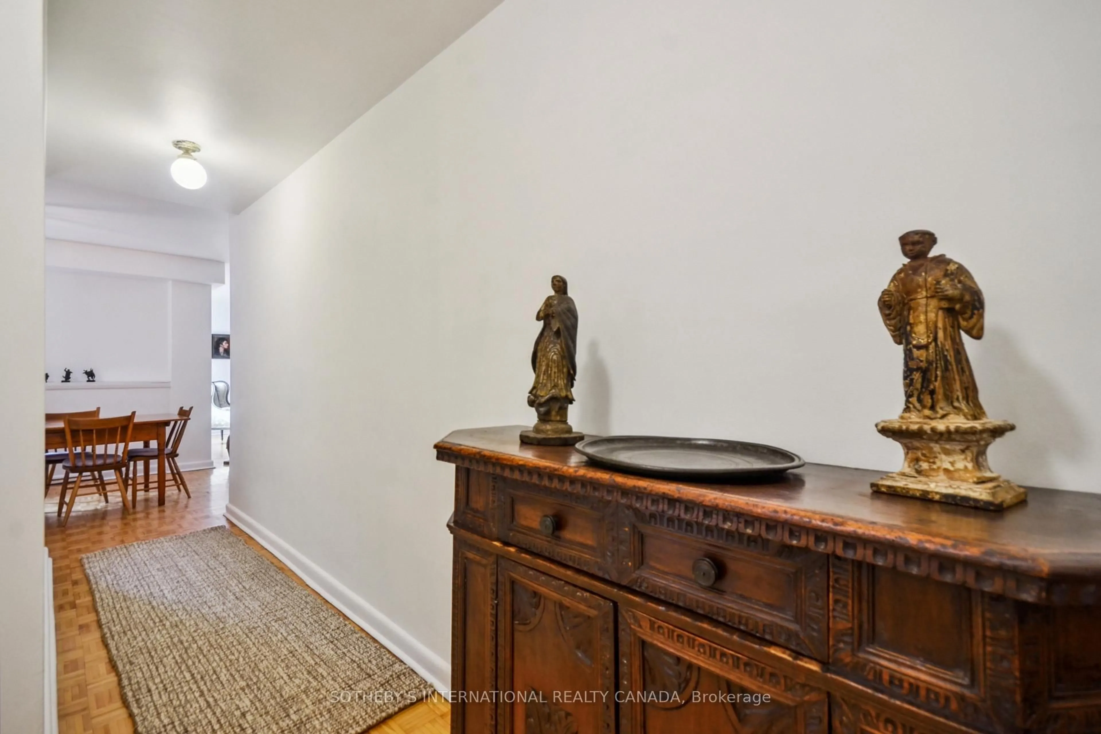 Unknown for 120 Rosedale valley Rd #512, Toronto Ontario M4W 1P8