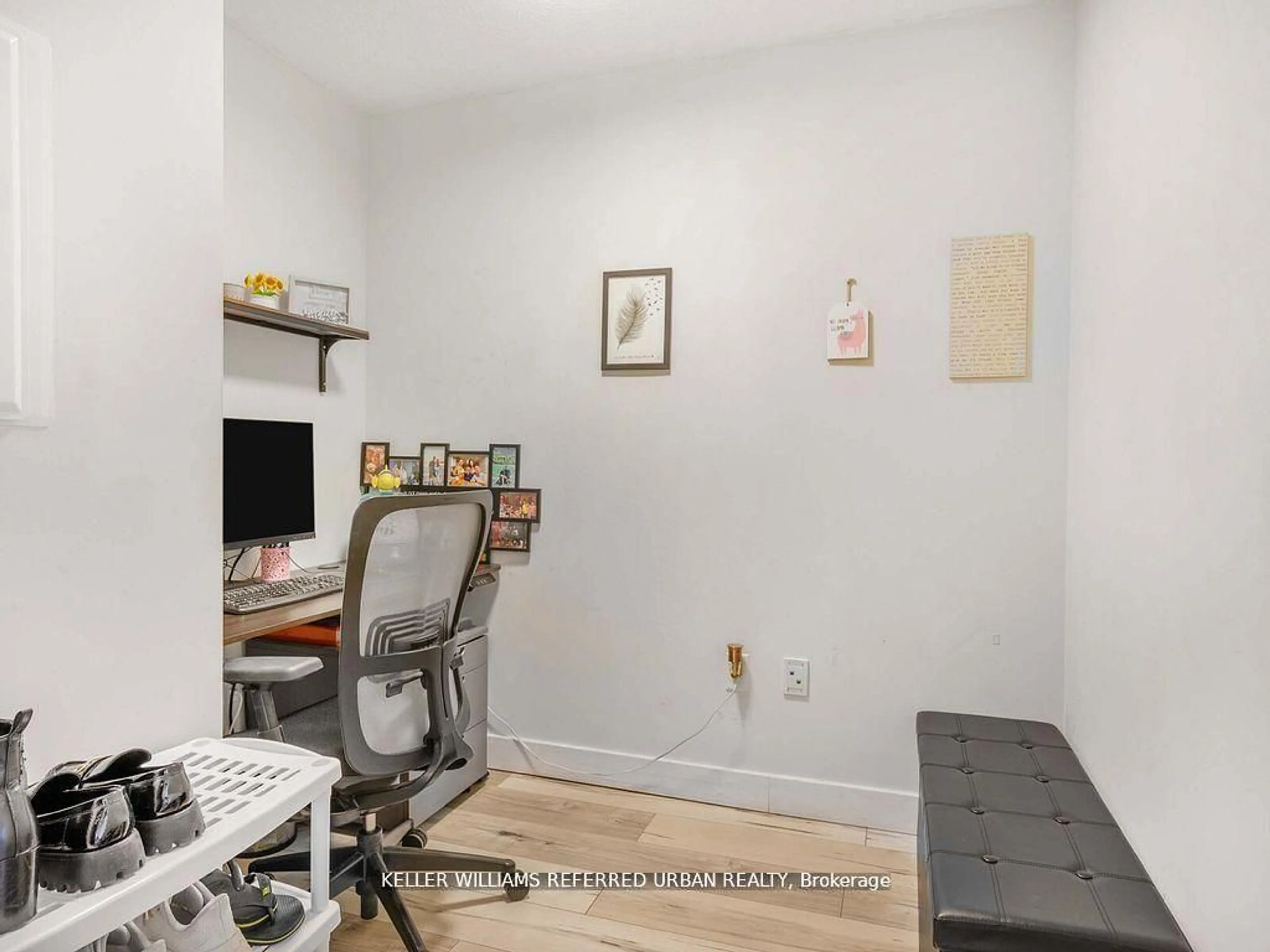 A pic of a room for 11 Brunel Crt #4702, Toronto Ontario M5V 3Y3