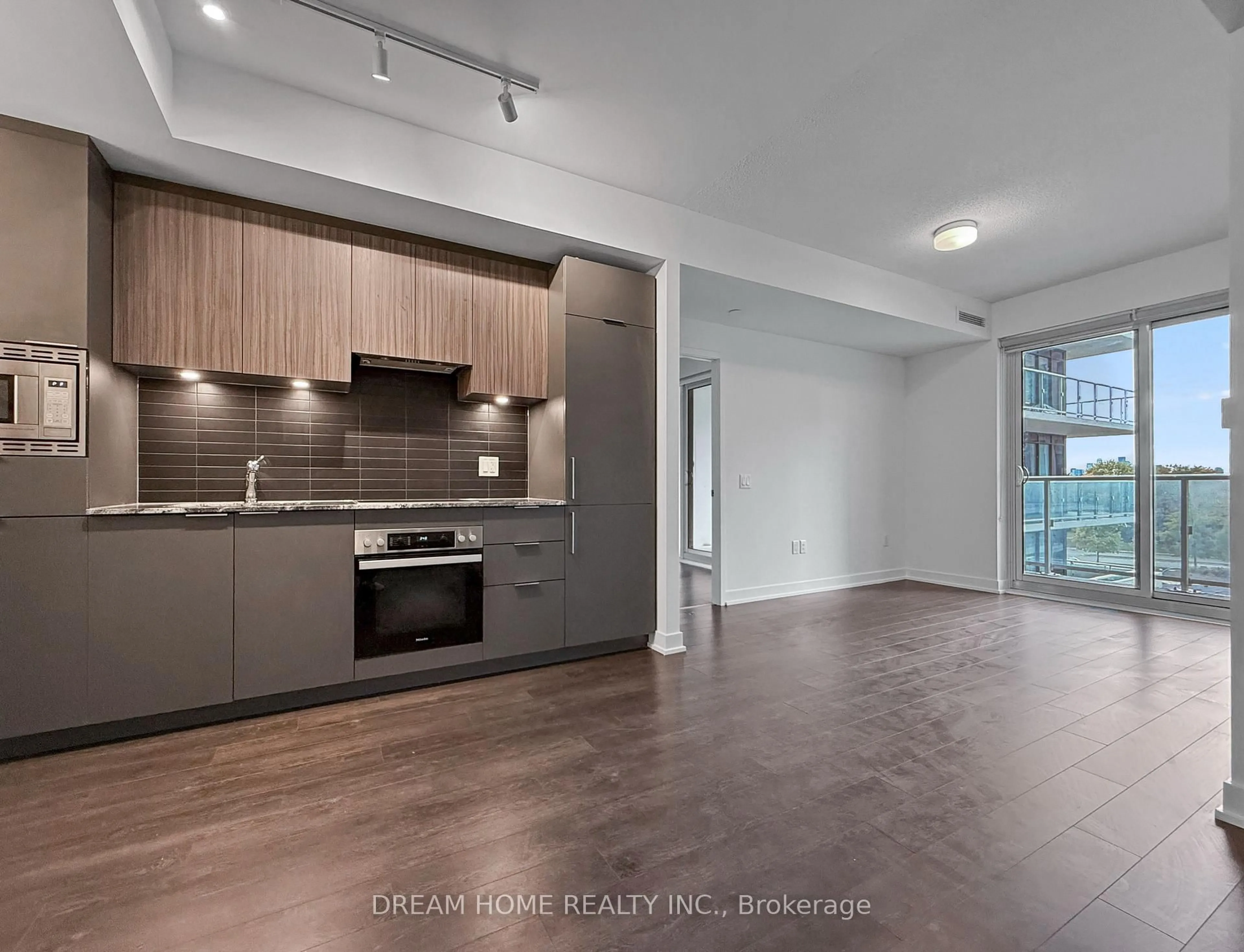 Open concept kitchen, unknown for 50 O'Neill Rd #403, Toronto Ontario M3C 0R1