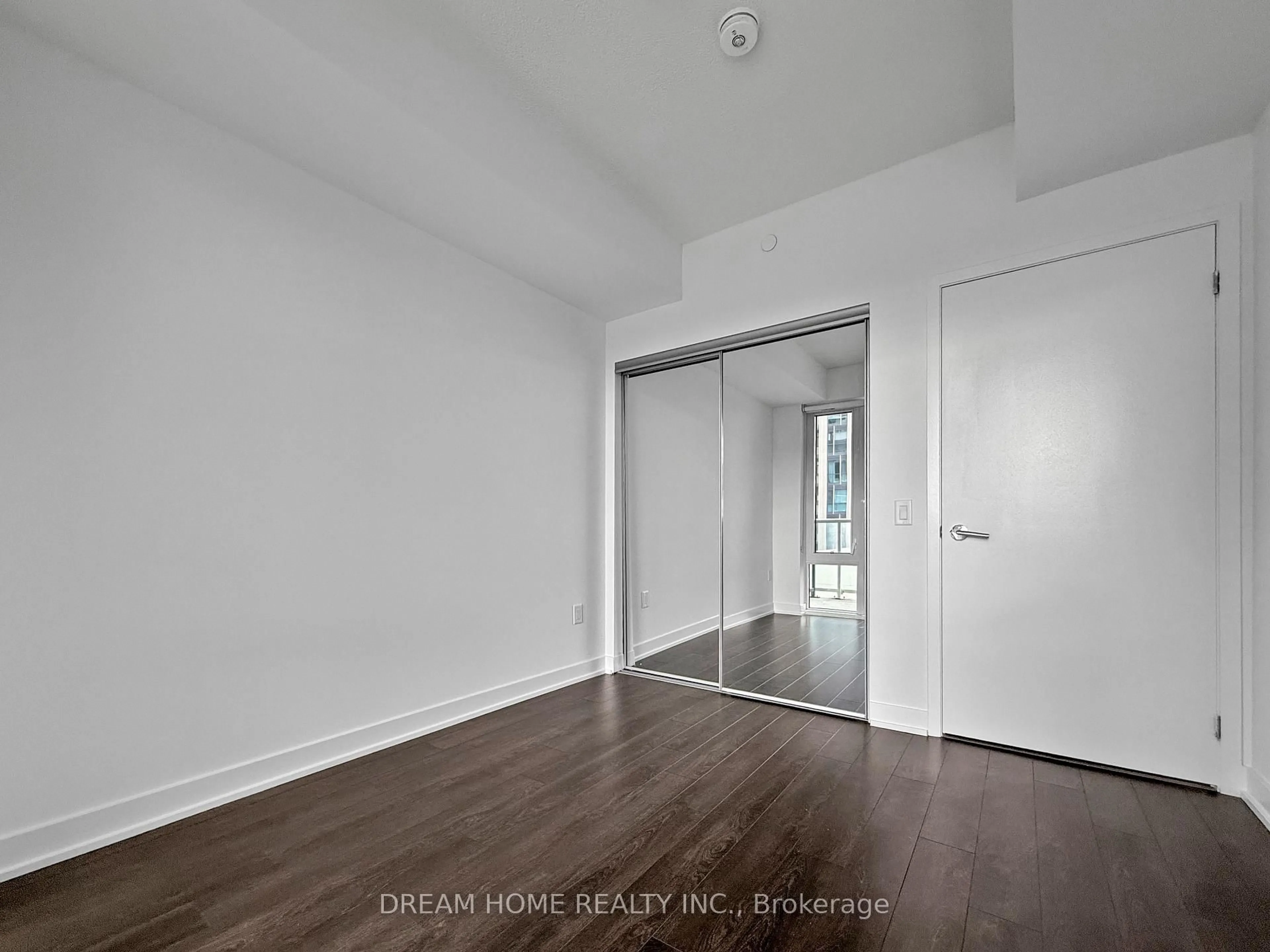 A pic of a room for 50 O'Neill Rd #403, Toronto Ontario M3C 0R1