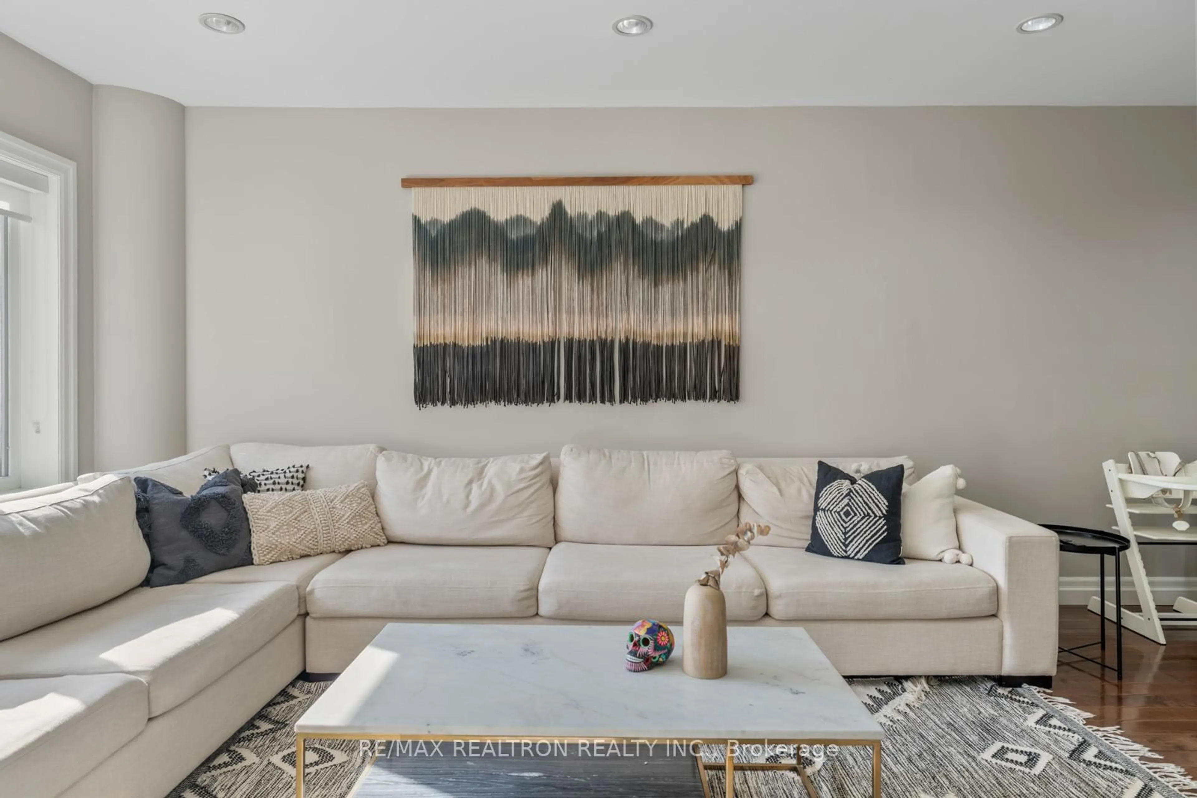 Living room with furniture, unknown for 4 Model Ave, Toronto Ontario M3H 1W1