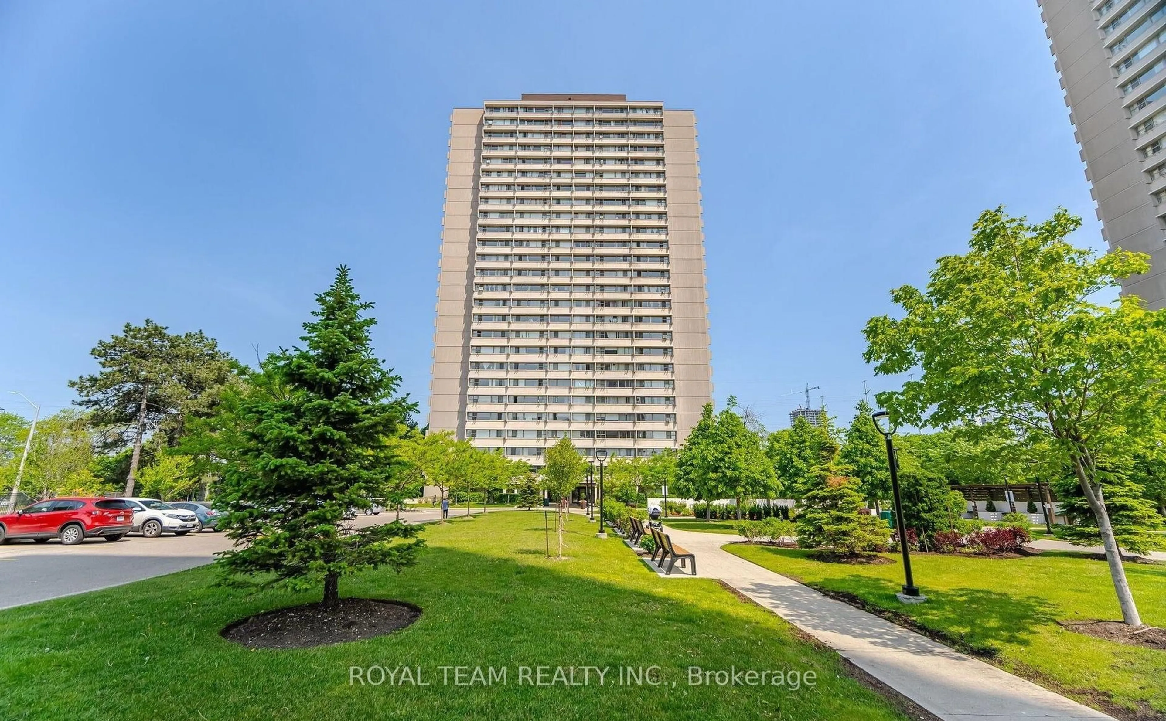A pic from outside/outdoor area/front of a property/back of a property/a pic from drone, building for 735 Don Mills Rd #201, Toronto Ontario M3C 1S9