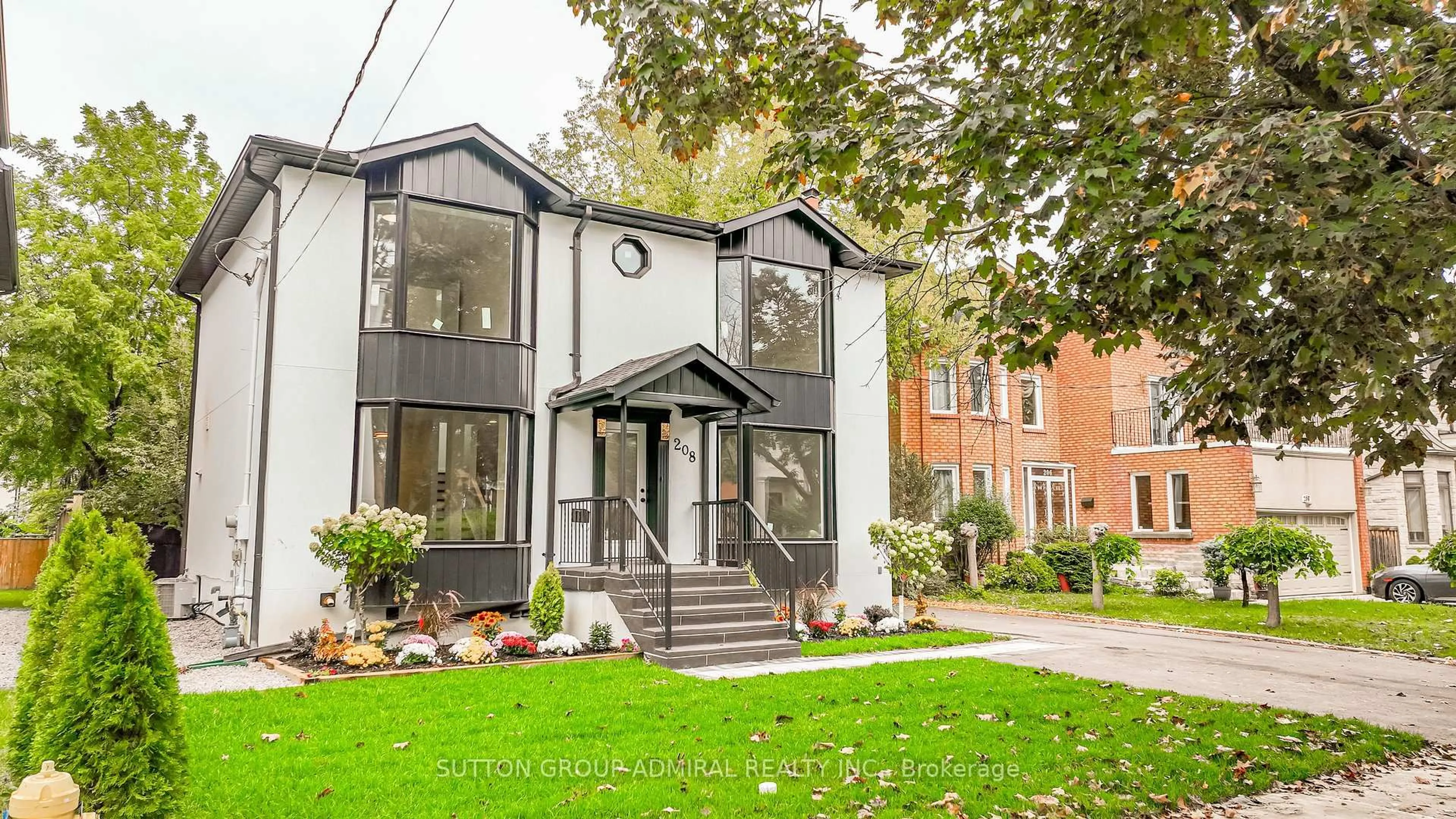 Home with brick exterior material, street for 208 Homewood Ave, Toronto Ontario M2M 1K6