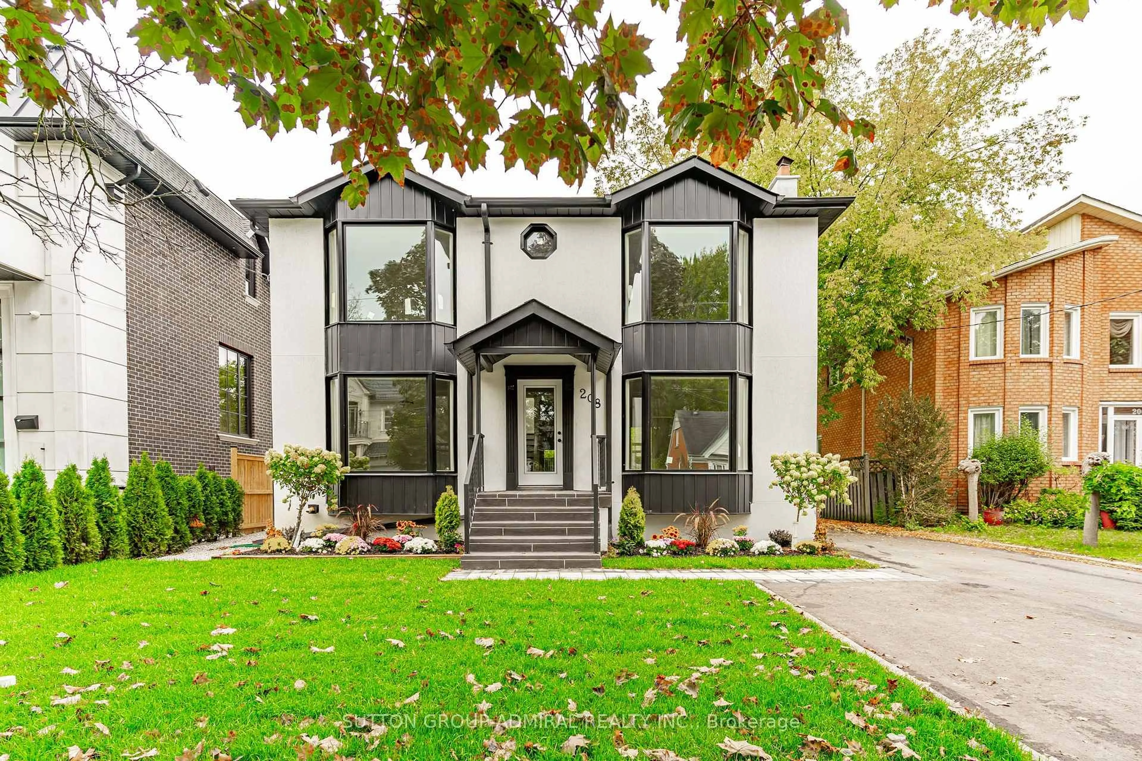 Home with brick exterior material, street for 208 Homewood Ave, Toronto Ontario M2M 1K6