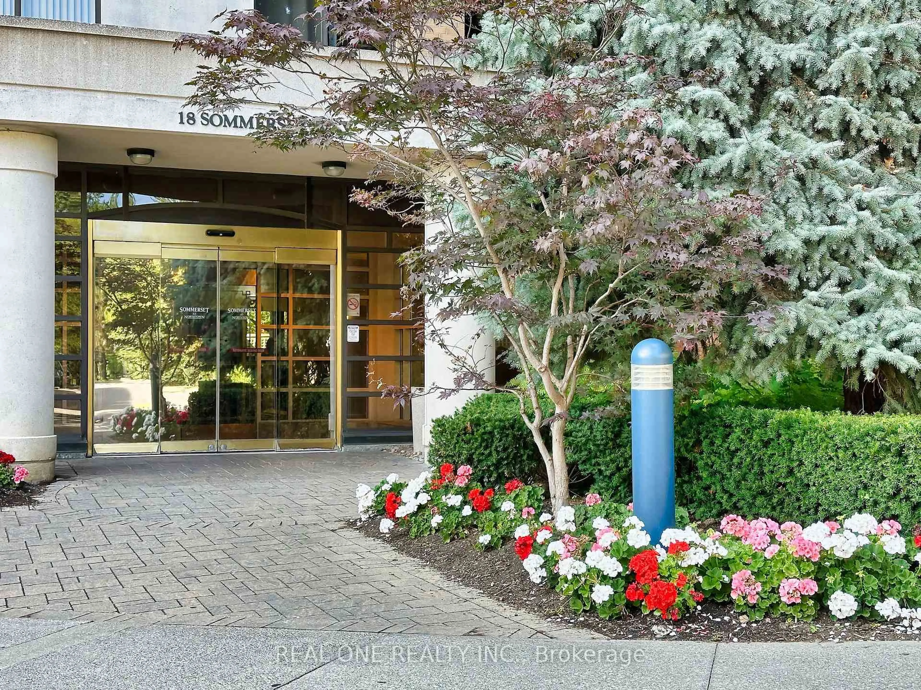 Unknown for 18 Sommerset Way #1708, Toronto Ontario M2N 6X5