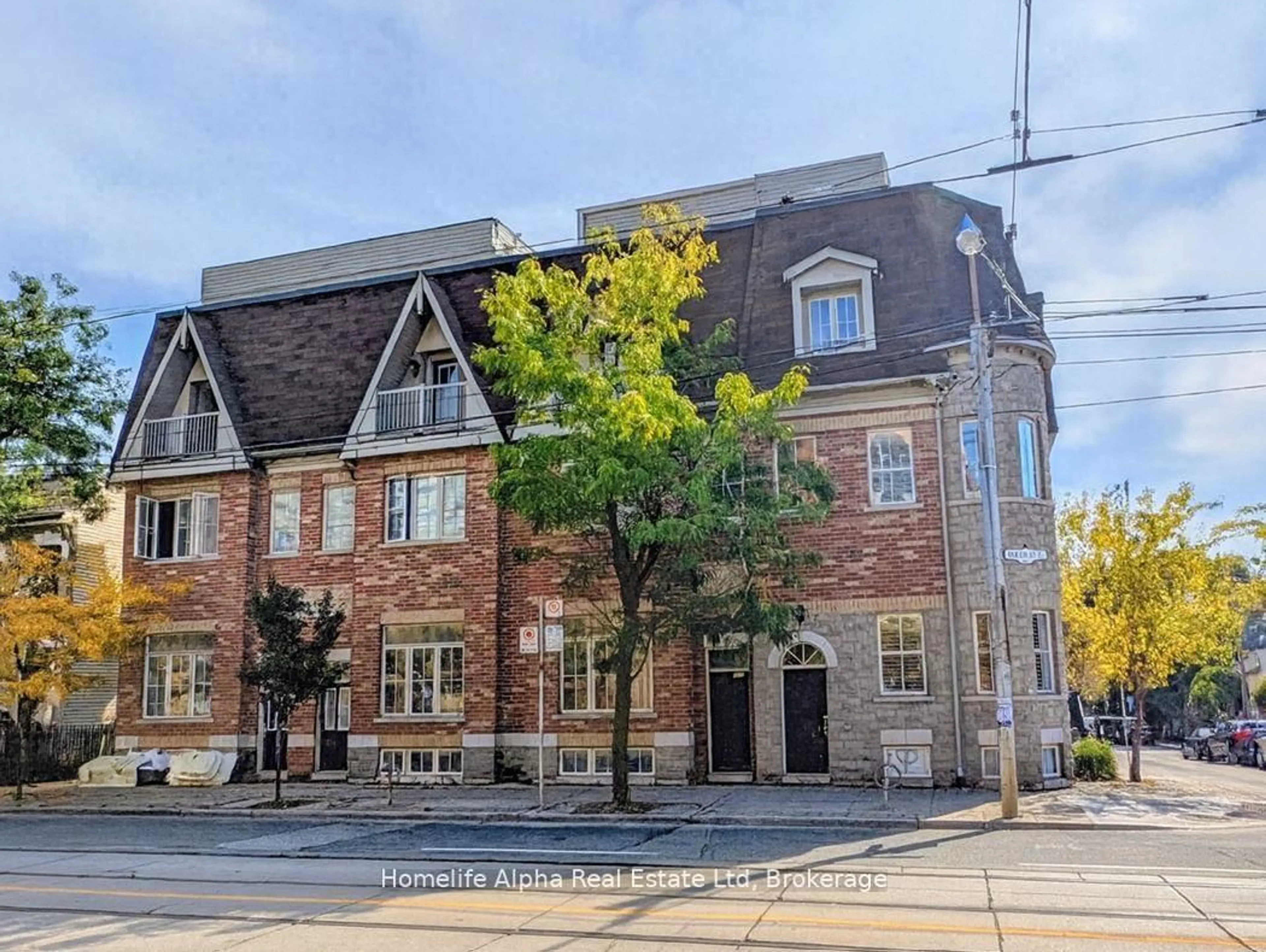 Home with brick exterior material, street for 445 B Queen St, Toronto Ontario M5A 1T6