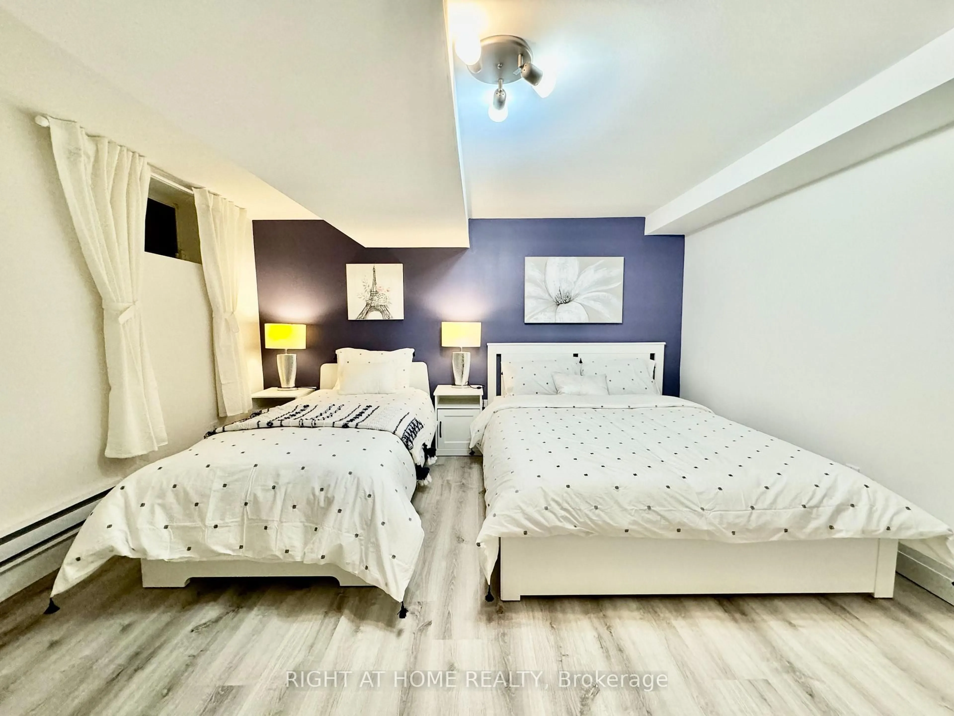Bedroom with bed, unknown for 1196 Avenue Rd, Toronto Ontario M5N 2G1