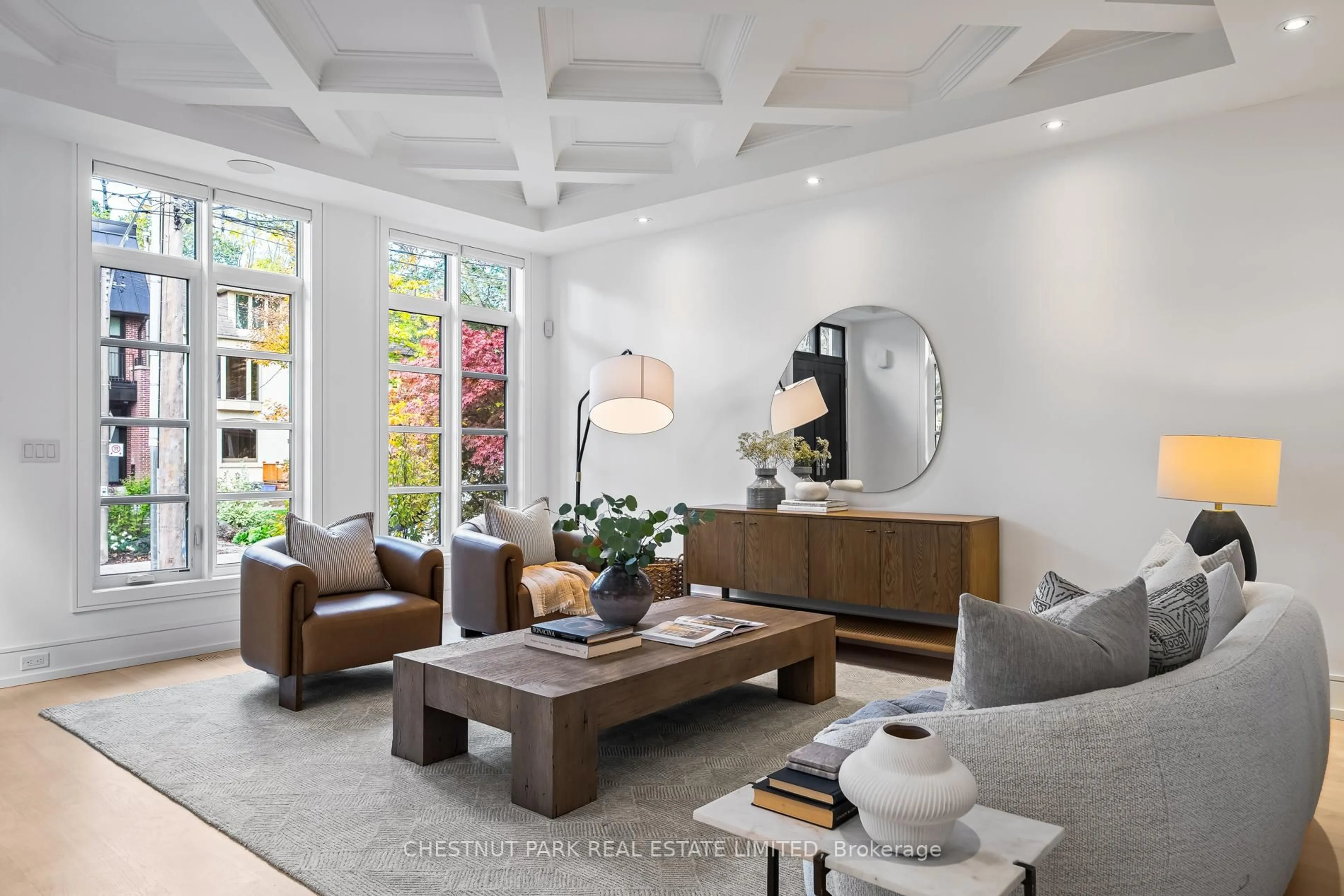 Living room with furniture, unknown for 179 Howland Ave, Toronto Ontario M5R 3B7