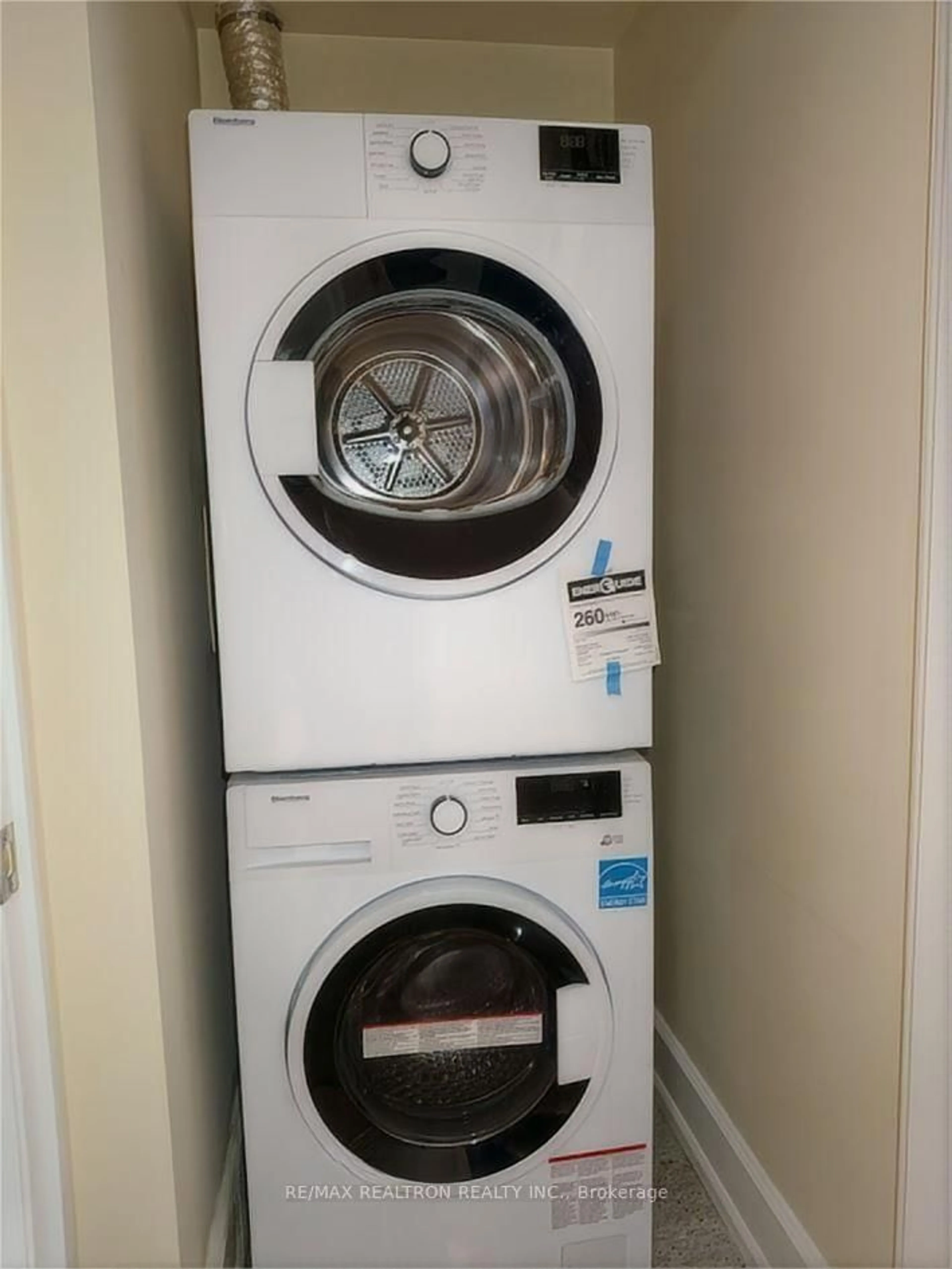 Laundry room for 650 Sheppard Ave #412, Toronto Ontario M2K 3E4