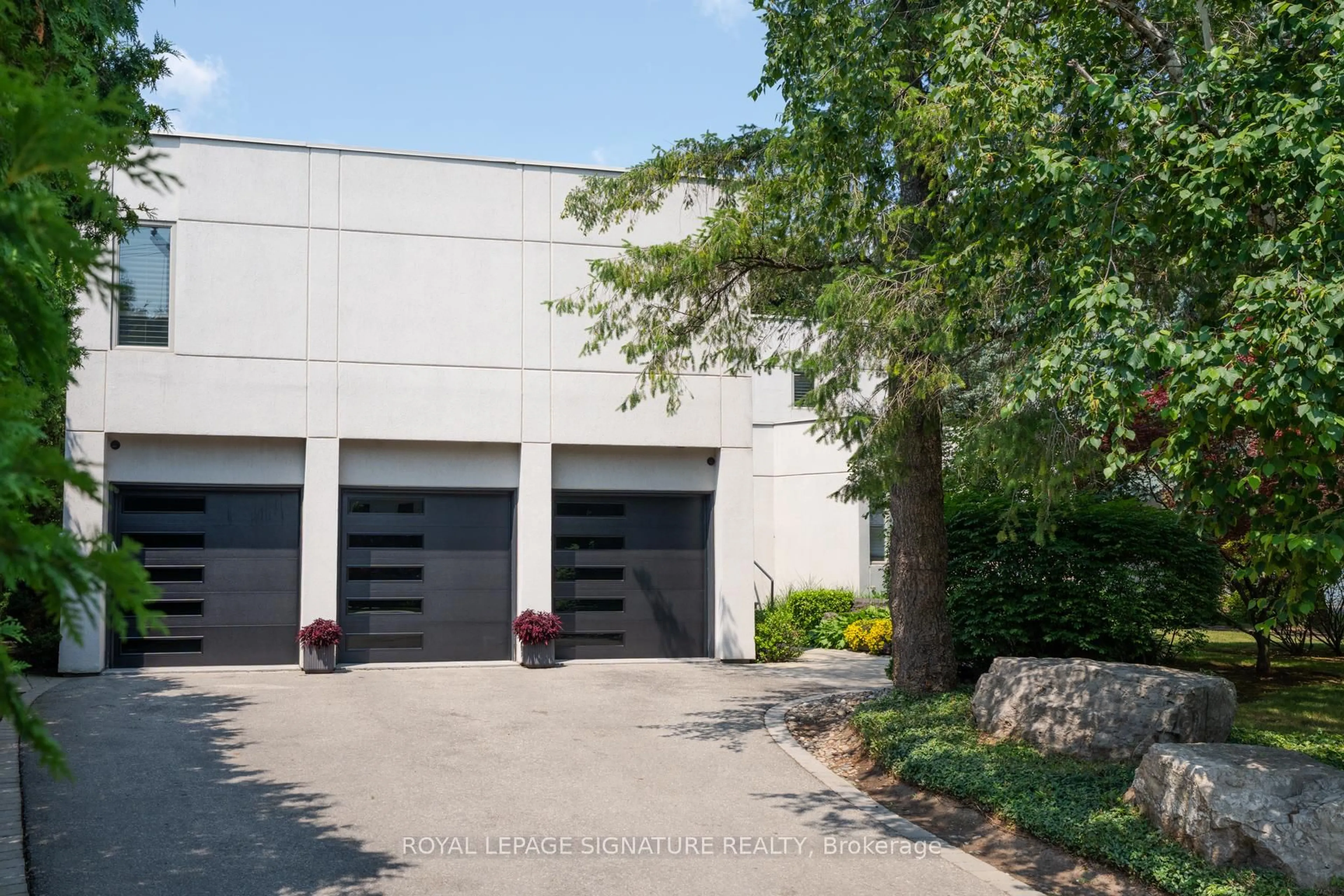 Unknown for 8 Harrison Rd, Toronto Ontario M2L 1V2