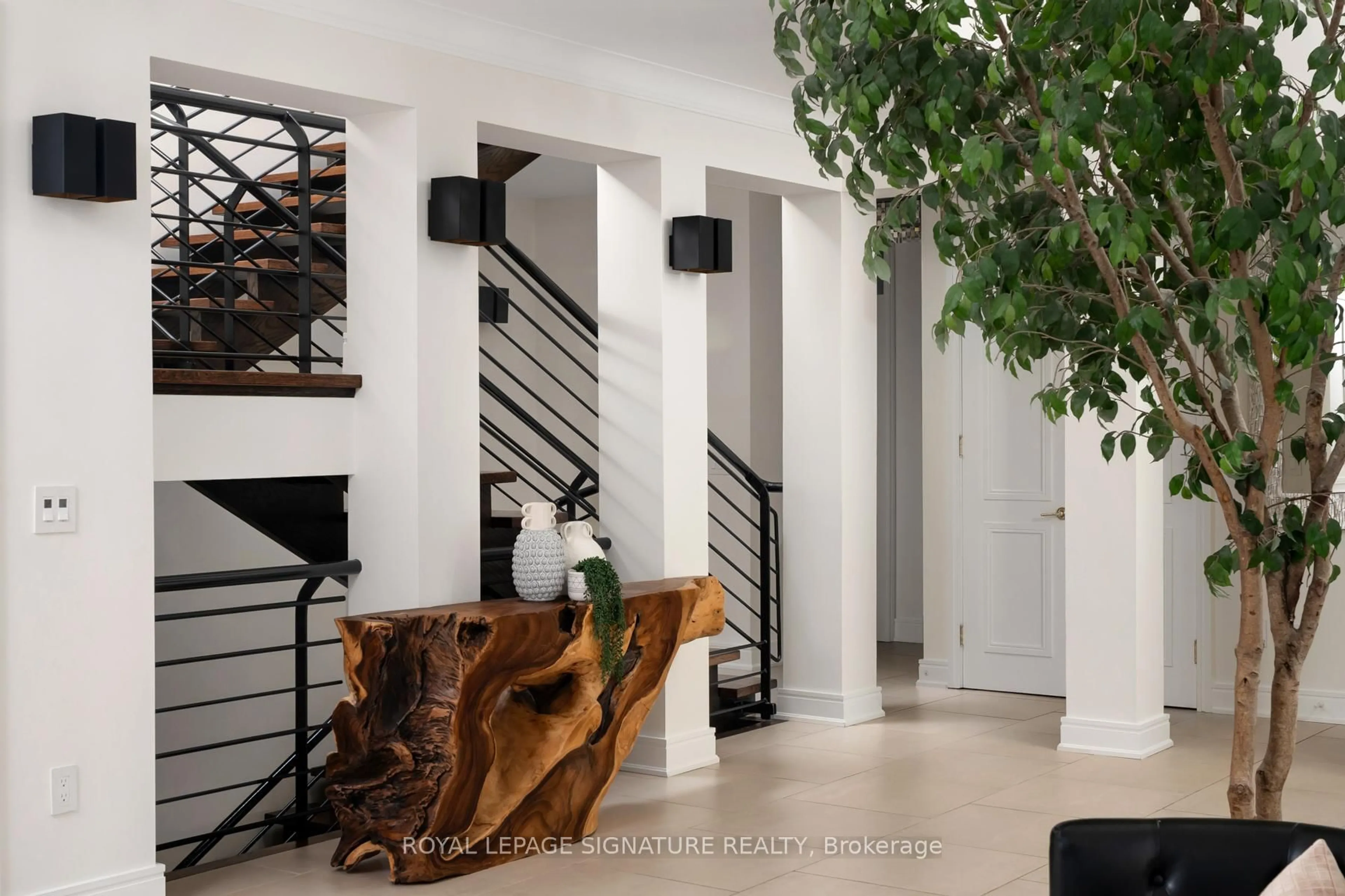 Unknown for 8 Harrison Rd, Toronto Ontario M2L 1V2