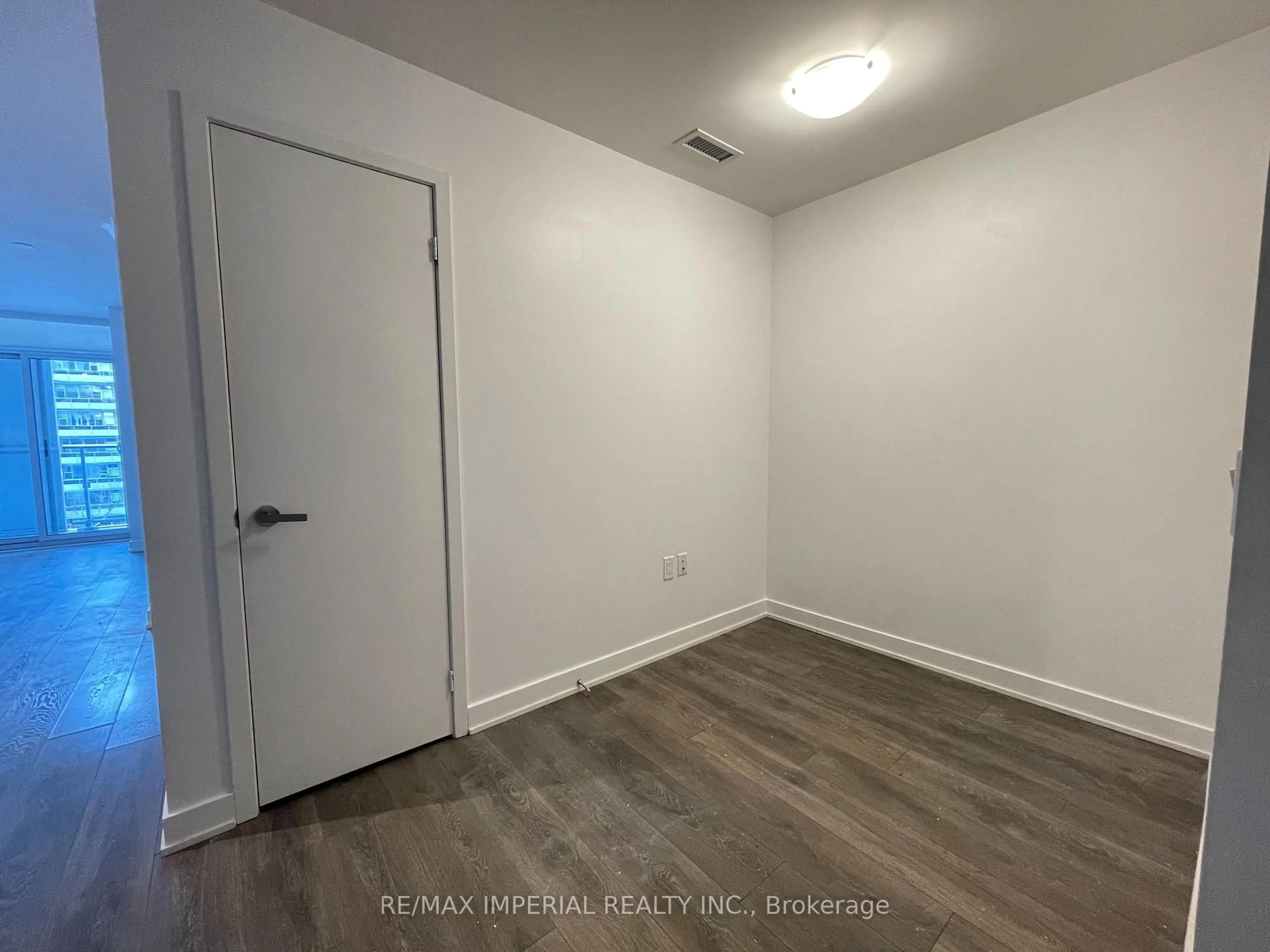 A pic of a room for 195 Redpath Ave #405, Toronto Ontario M4P 0E4