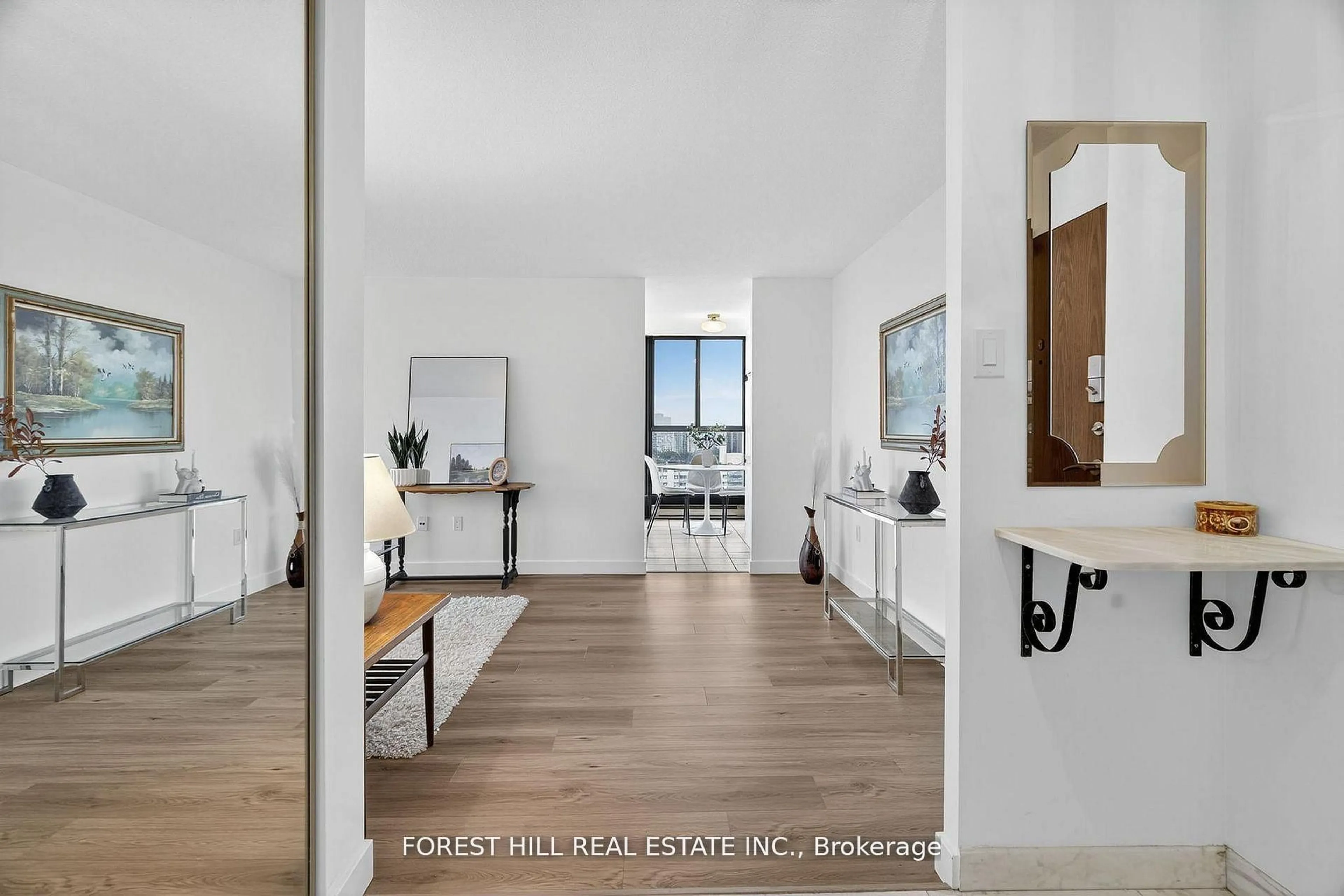 Indoor entryway for 80 Antibes Dr #1802, Toronto Ontario M2R 3N5