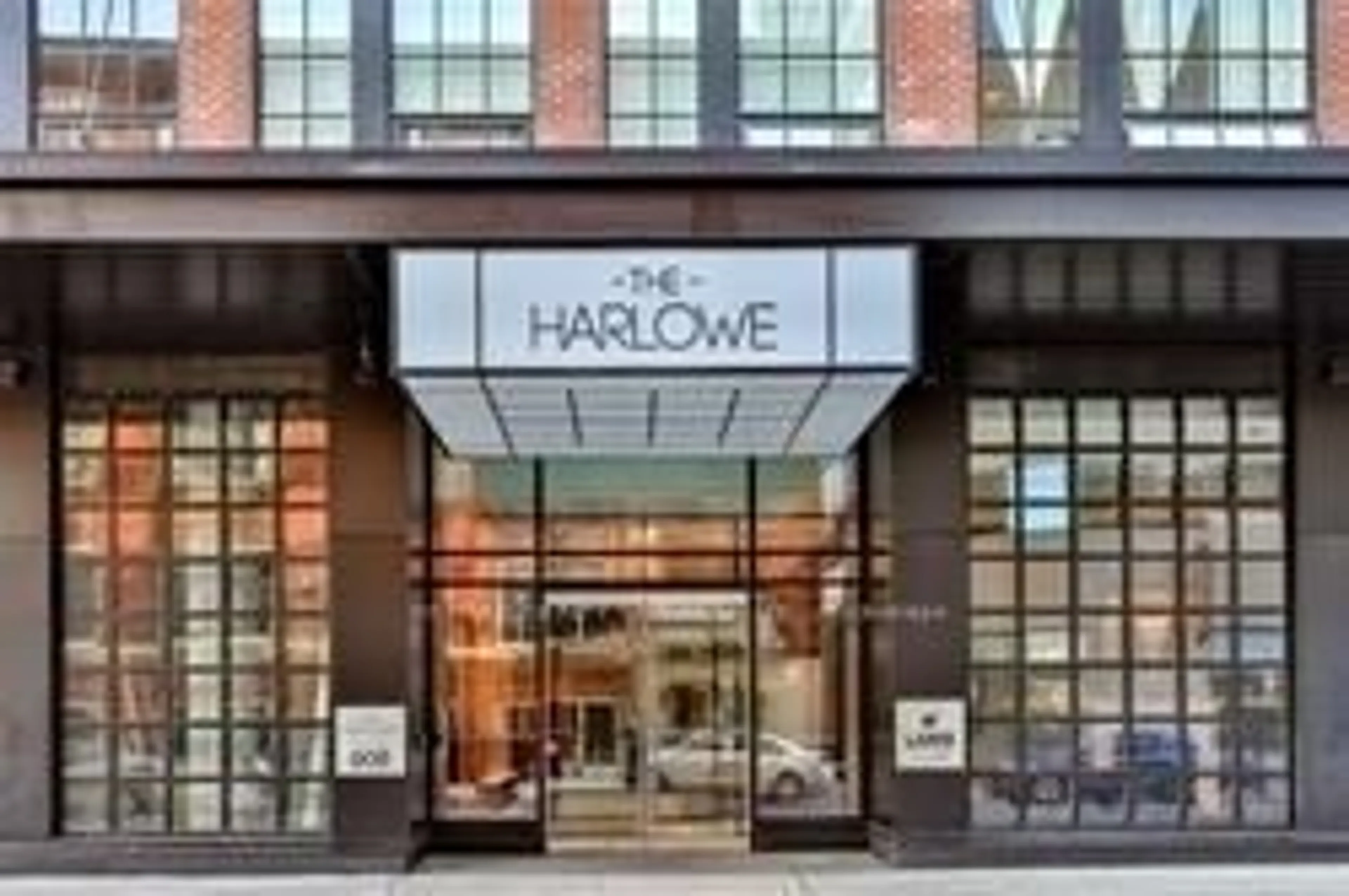 Indoor foyer for 608 Richmond St #205, Toronto Ontario M5V 1Y9