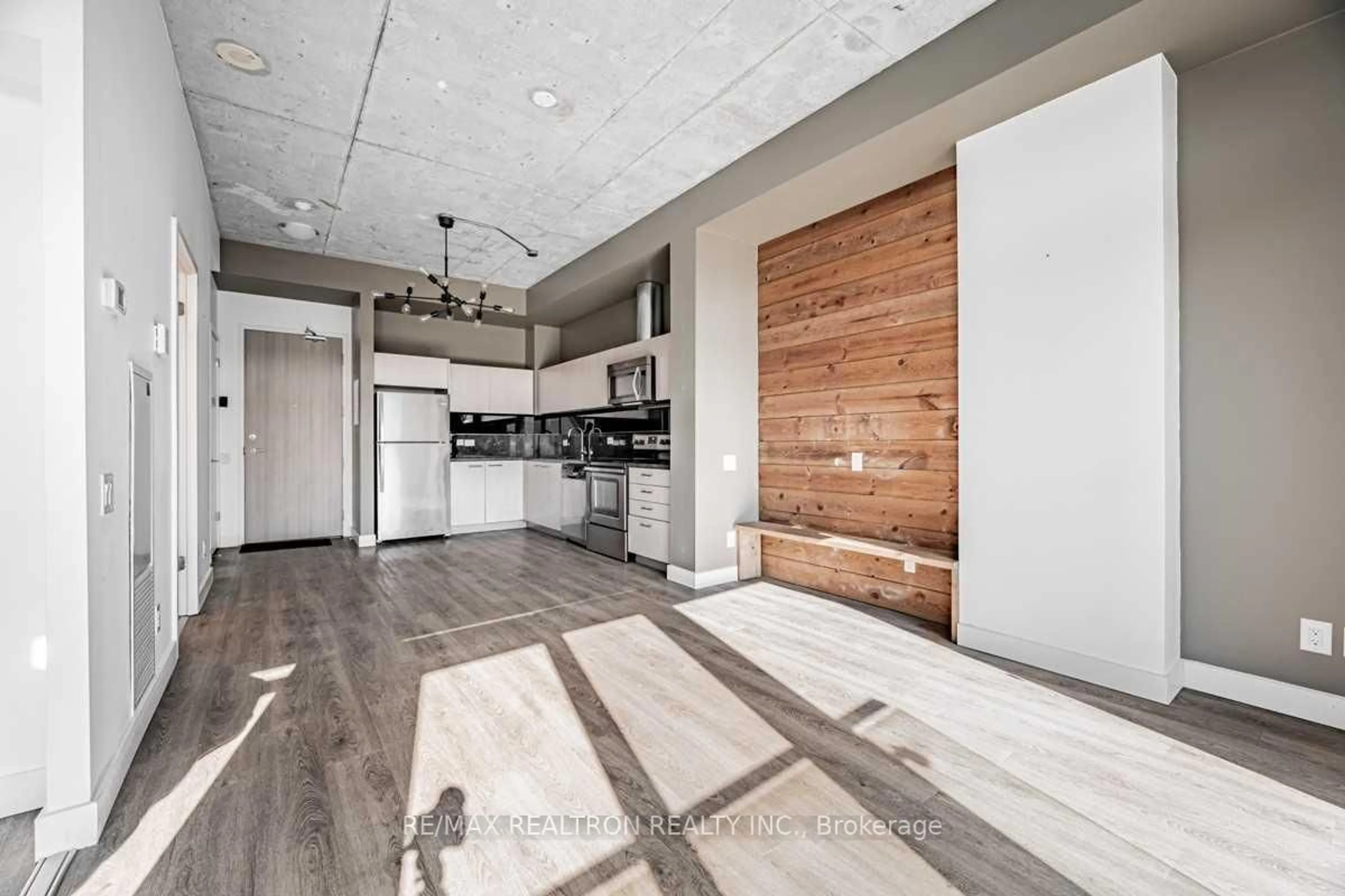 Open concept kitchen, unknown for 70 Distillery Lane #217, Toronto Ontario L4H 0X3