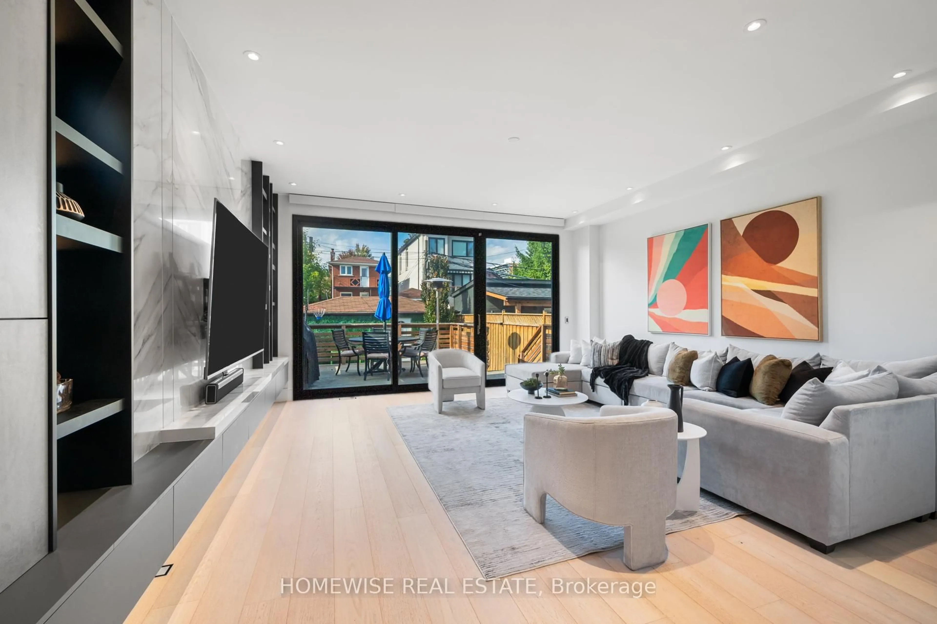 Living room with furniture, unknown for 20 Clovelly Ave, Toronto Ontario M6C 1Y1